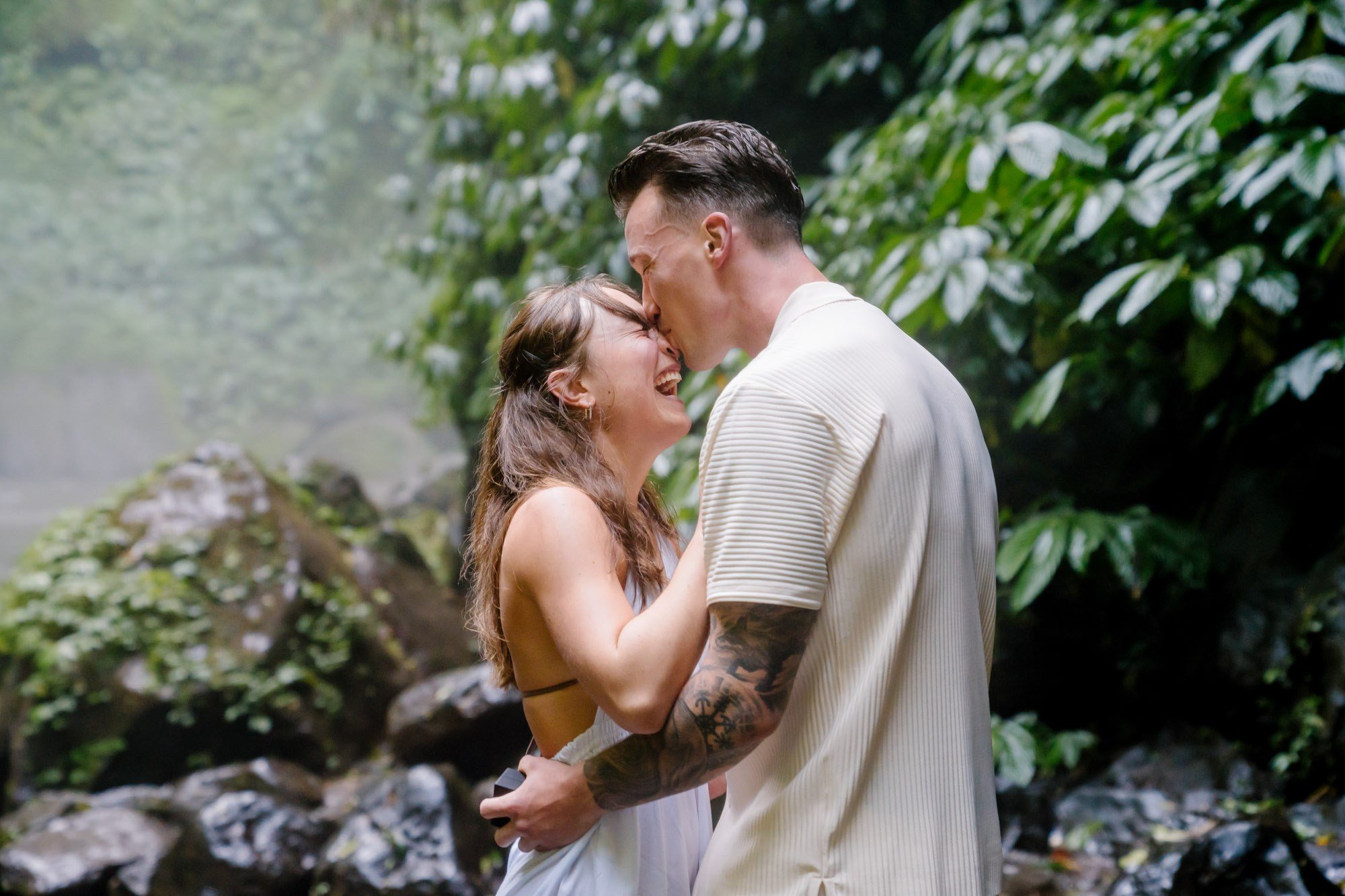 Marriage Proposal. Female Photographer in Bali