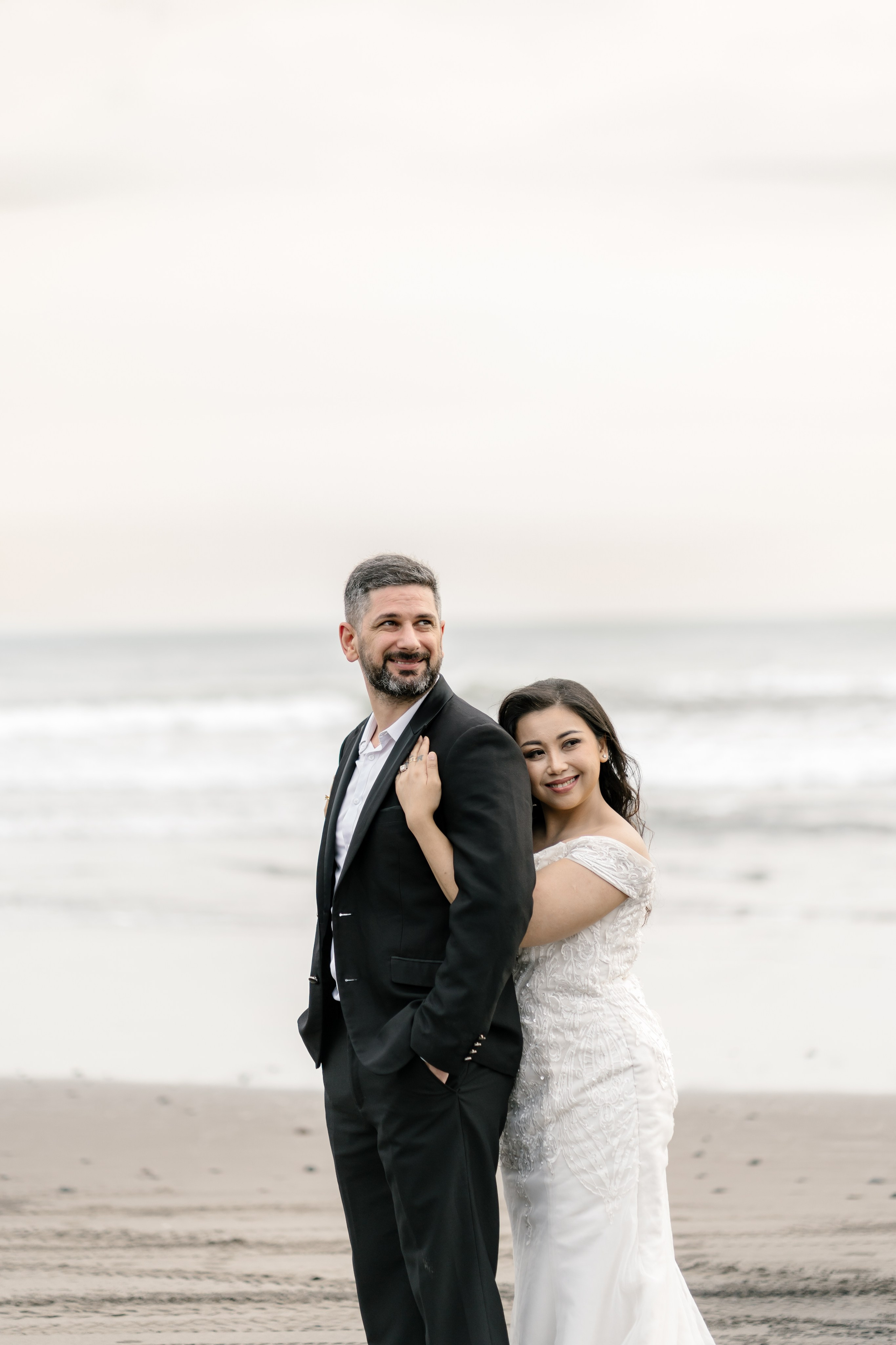 Honeymoon Photoshoot in Bali. Female Photographer in Bali