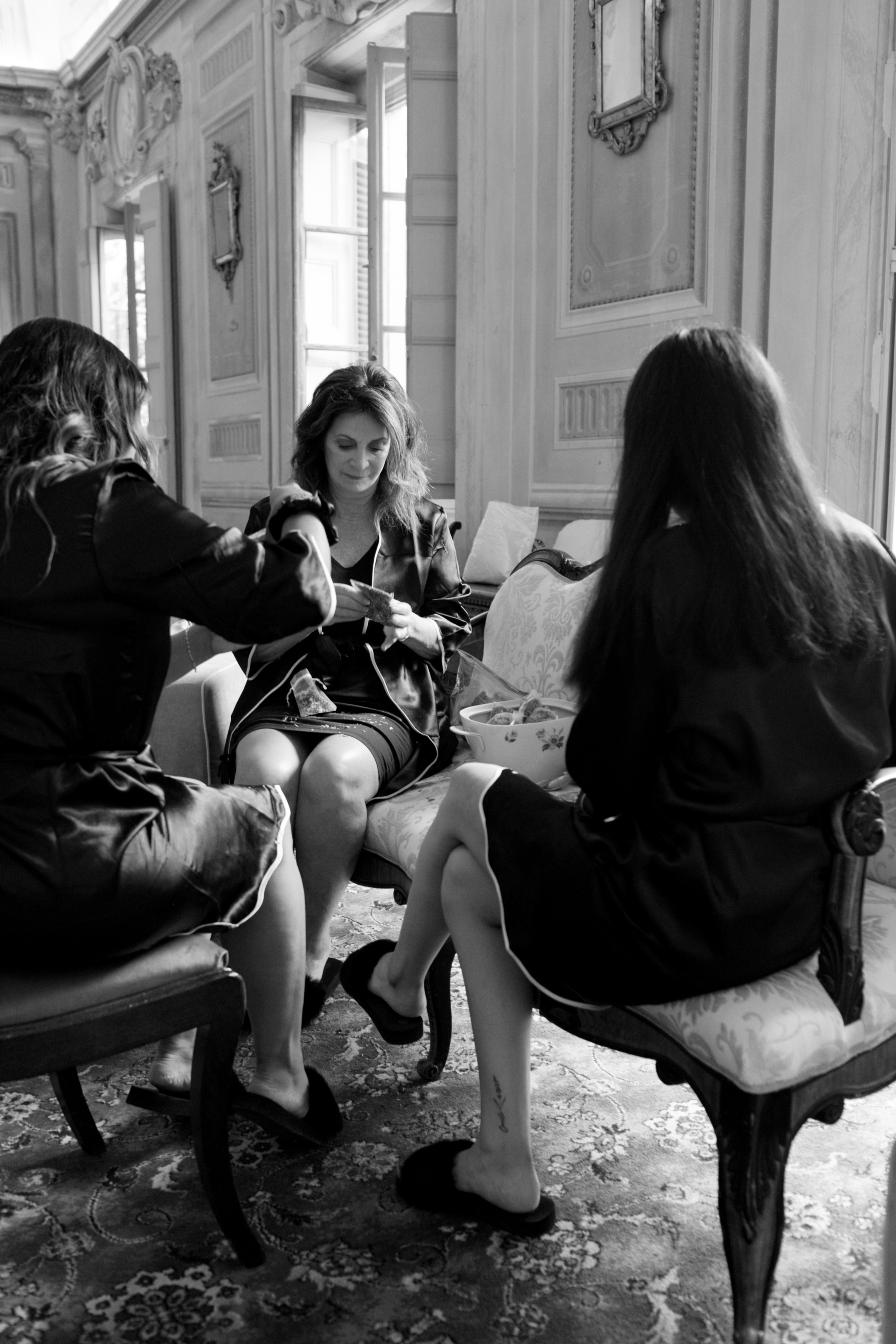 Tuscany Castello di Montegufoni wedding. Iurkovski PHOTOGRAPHY in Europe. Luxury destination weddings and events