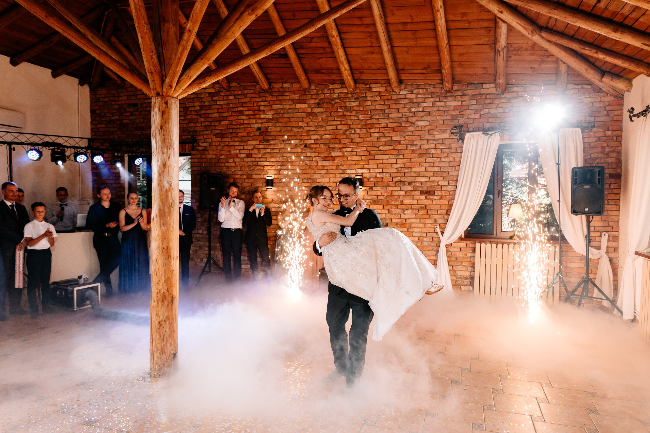 Marta ♡ Piotrek. Fotograf Ślubny Warszawa - Sesje Biznesowe Rodzinne Eventy