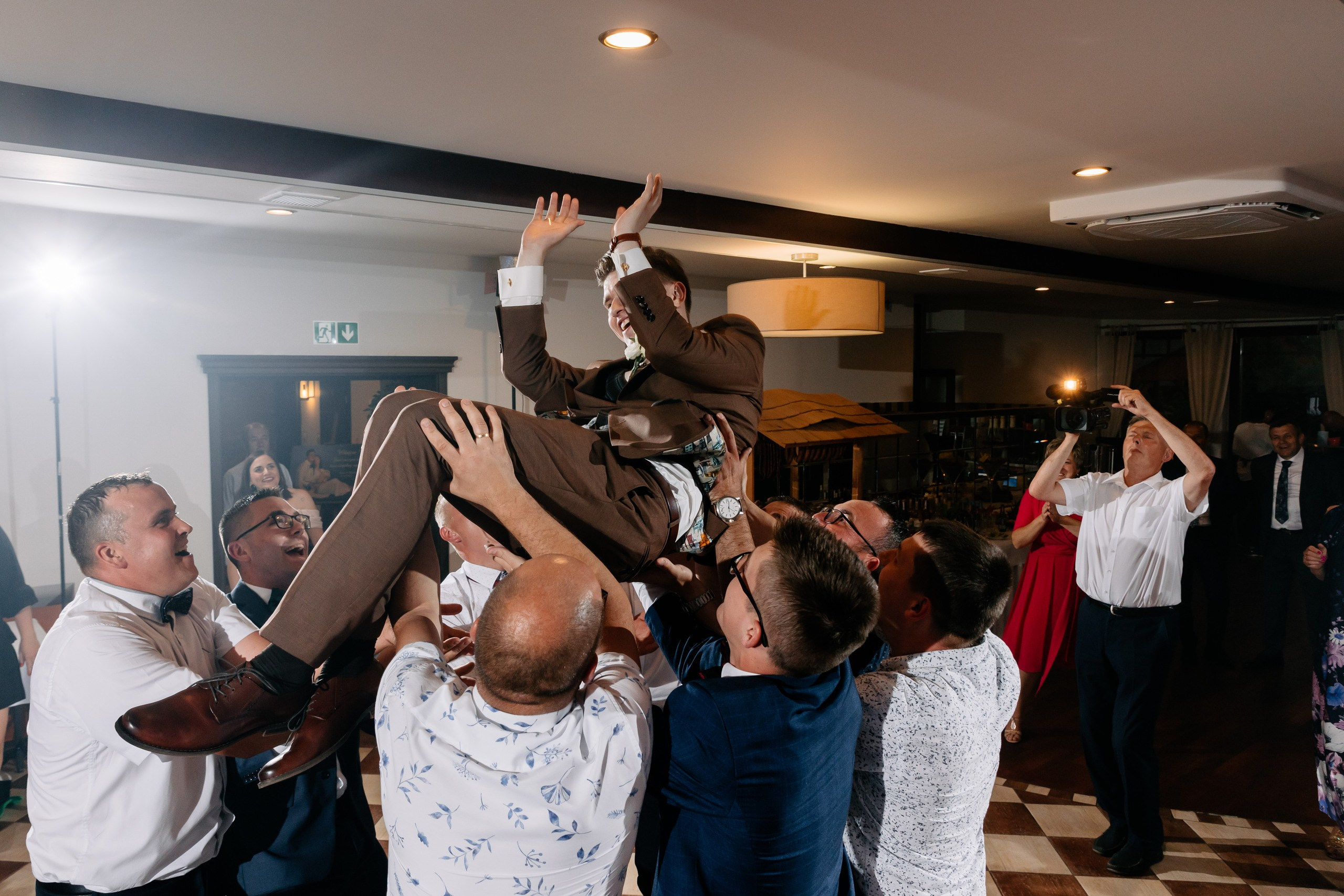 Laura ♡ Marcin. Fotograf Ślubny Warszawa - Sesje Biznesowe Rodzinne Eventy