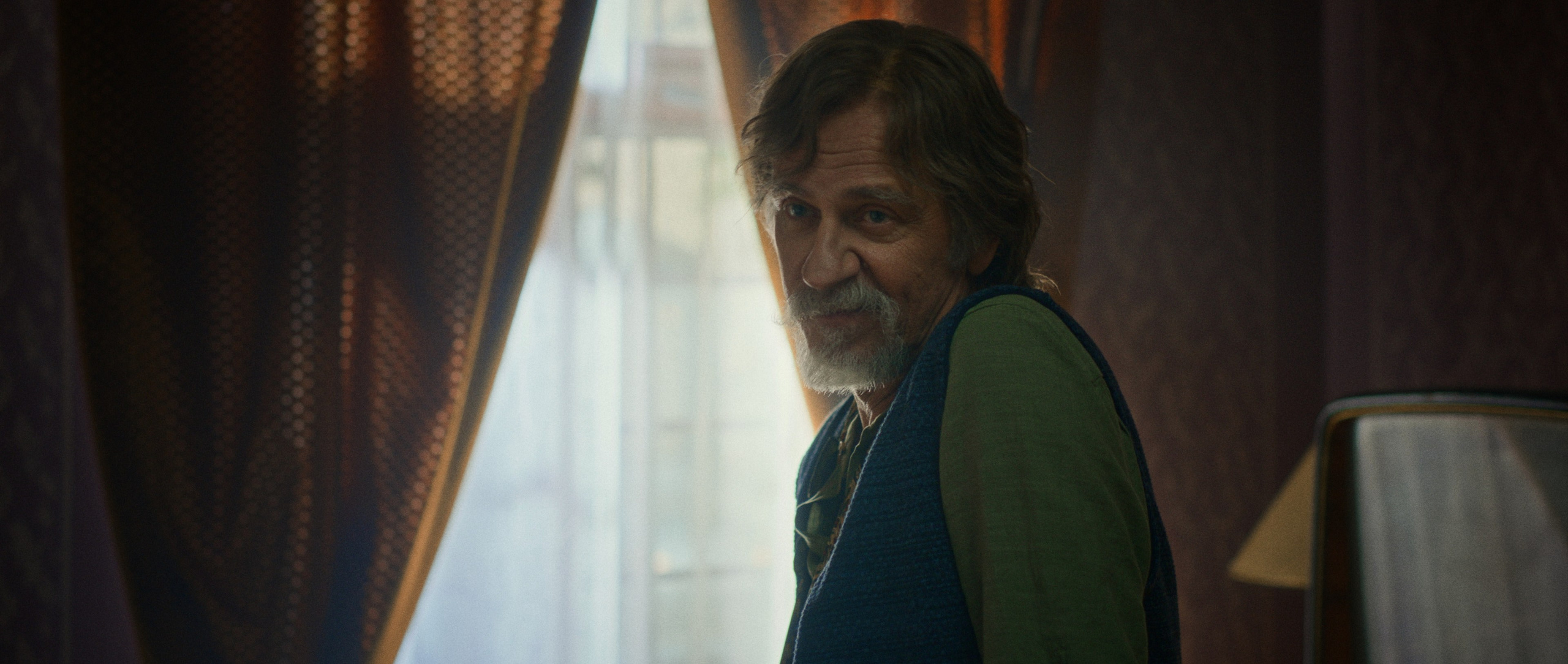 Ruski Konzul. Commercial and studio photographer in Belgrade