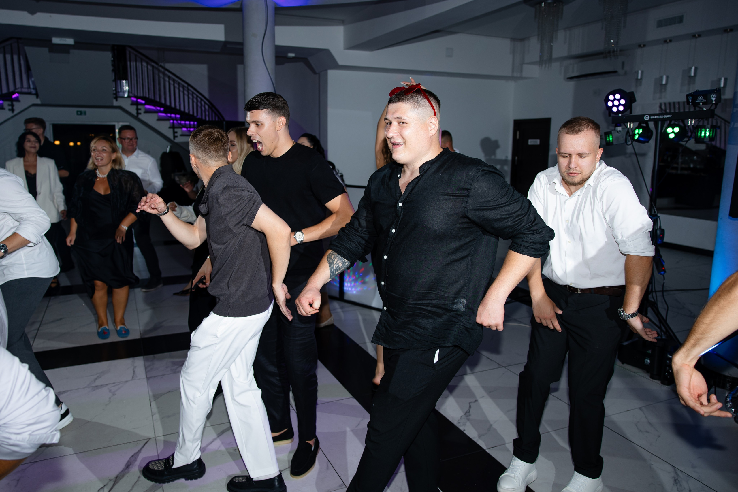 Артур + Анастасія. Весільний, сімейний фотограф Варшава