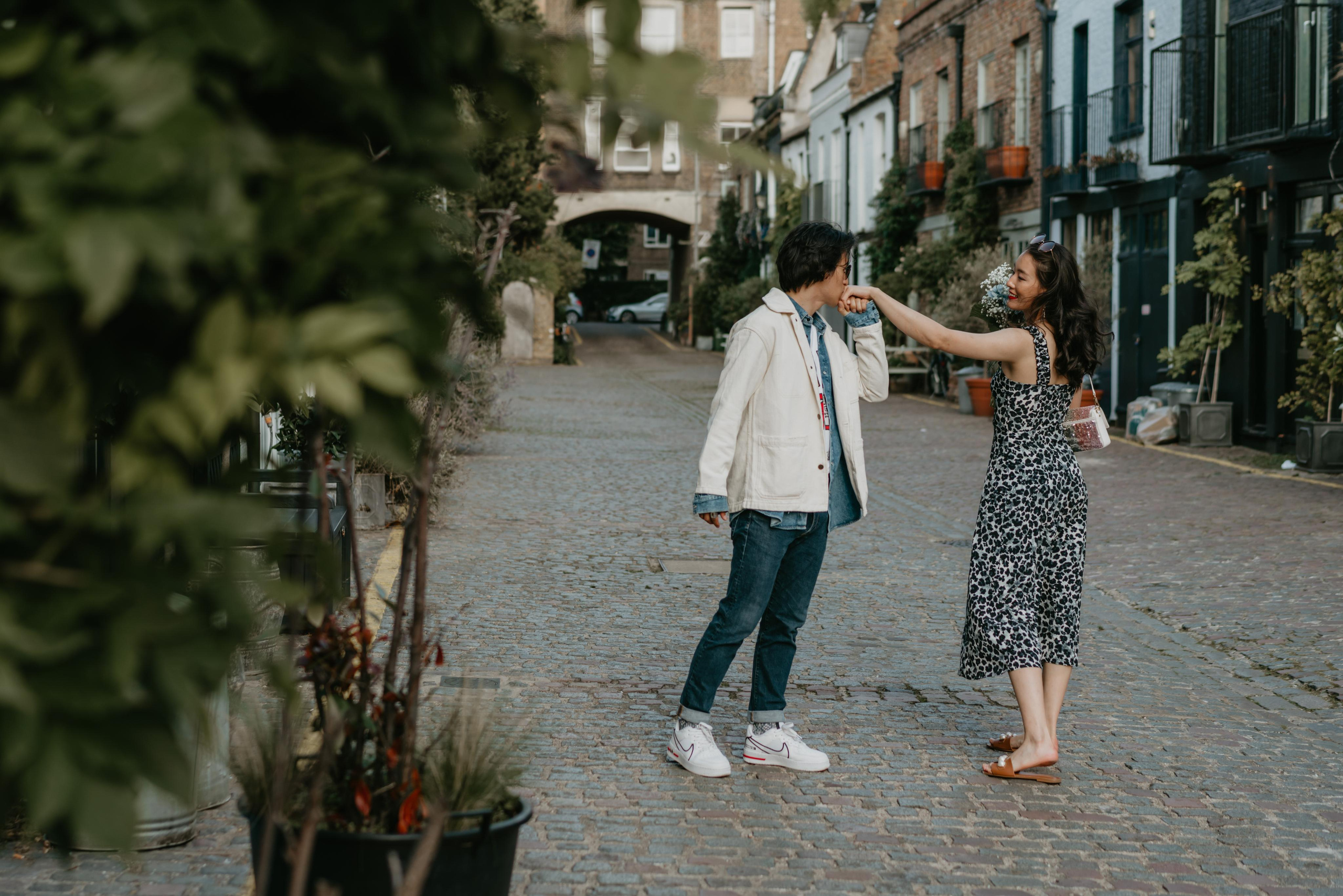 Engagement session in Notting Hill. London portrait and family photographer