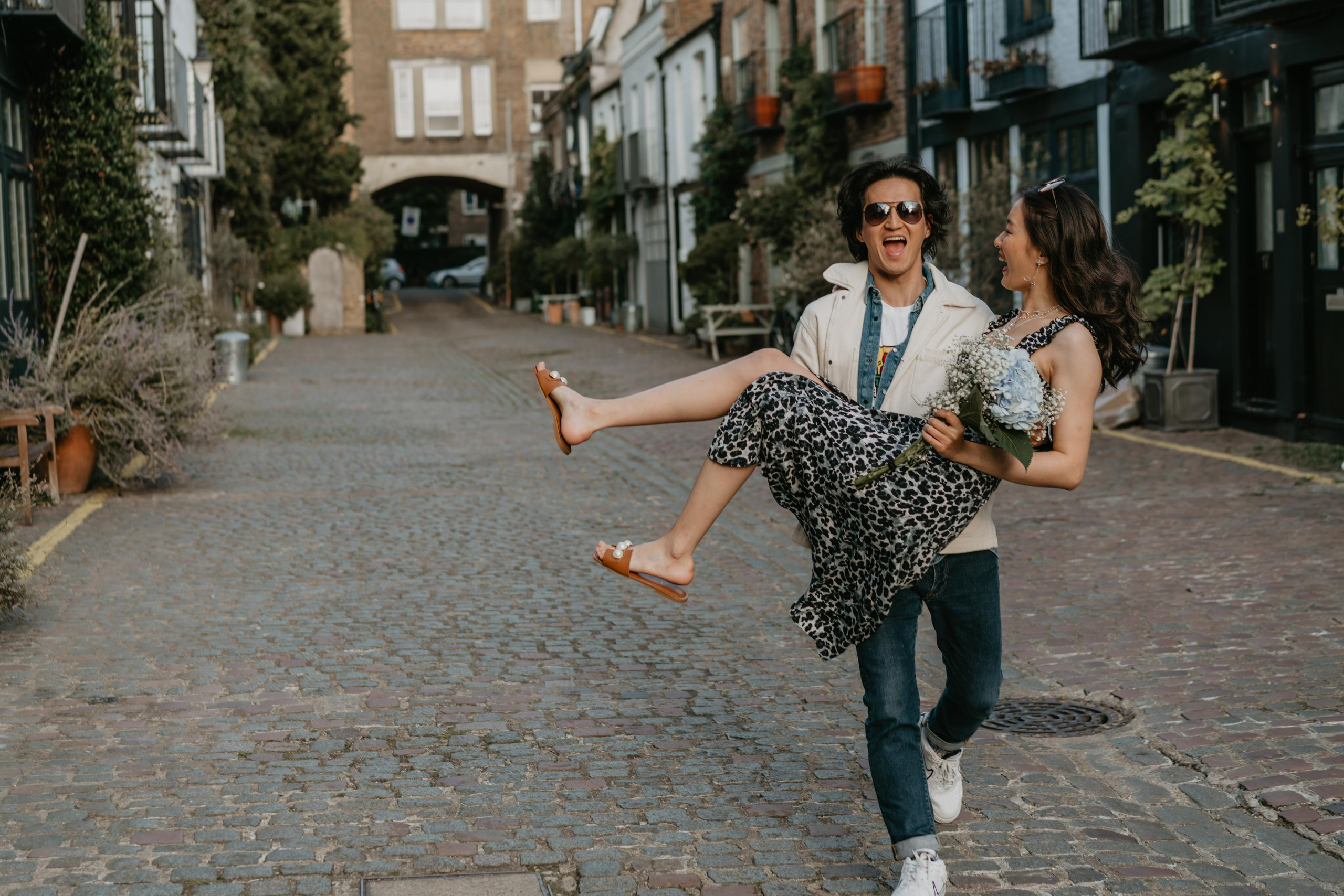 Engagement session in Notting Hill. London portrait and family photographer