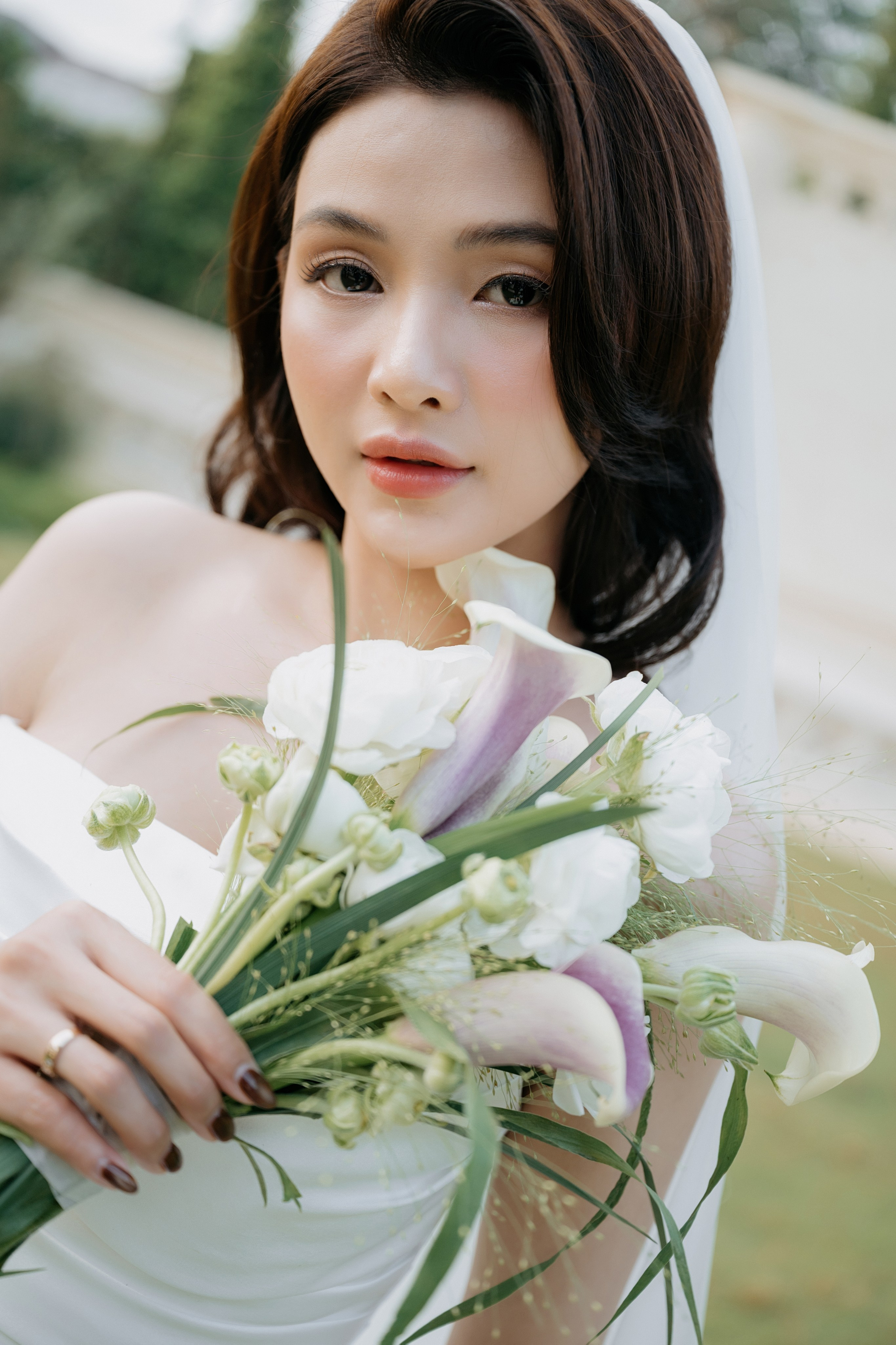THU & NHU / An garden. Saigon Wedding Present | Art Beyond Moments