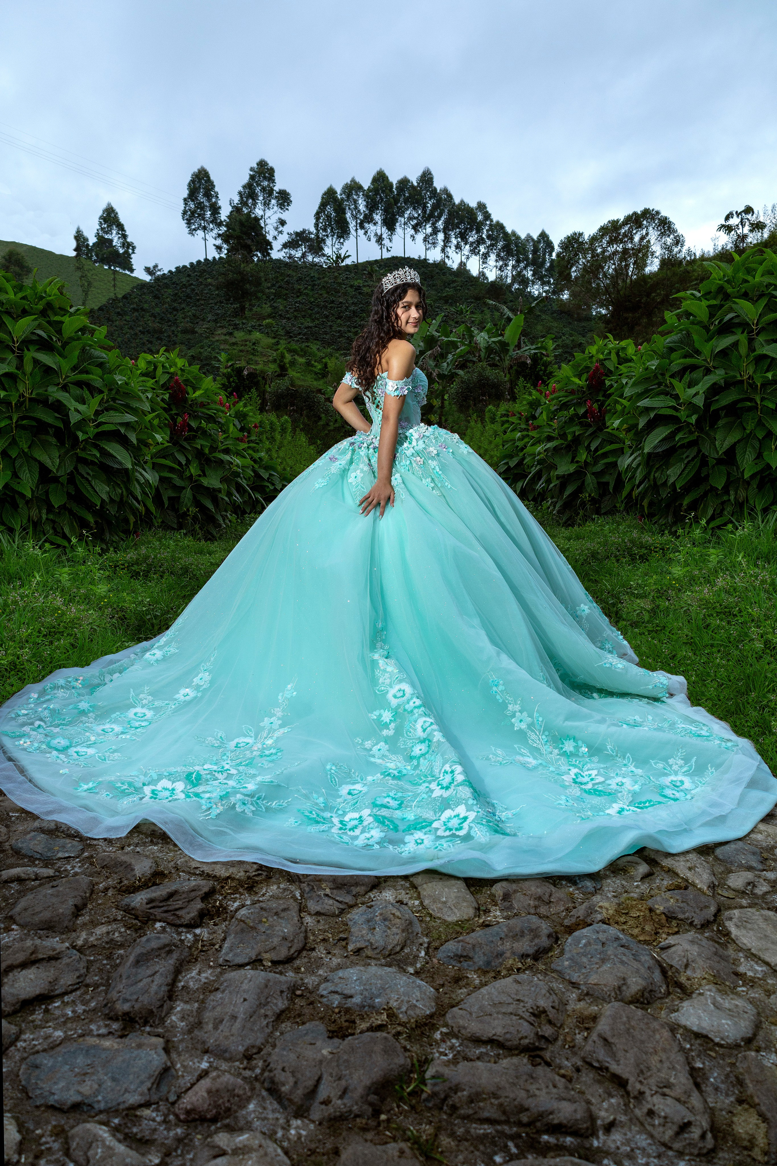 Sesión de pre 15 fotos bonitas. Fotografía profesional para su evento en Caldas por SERFOTOGRAFÍA