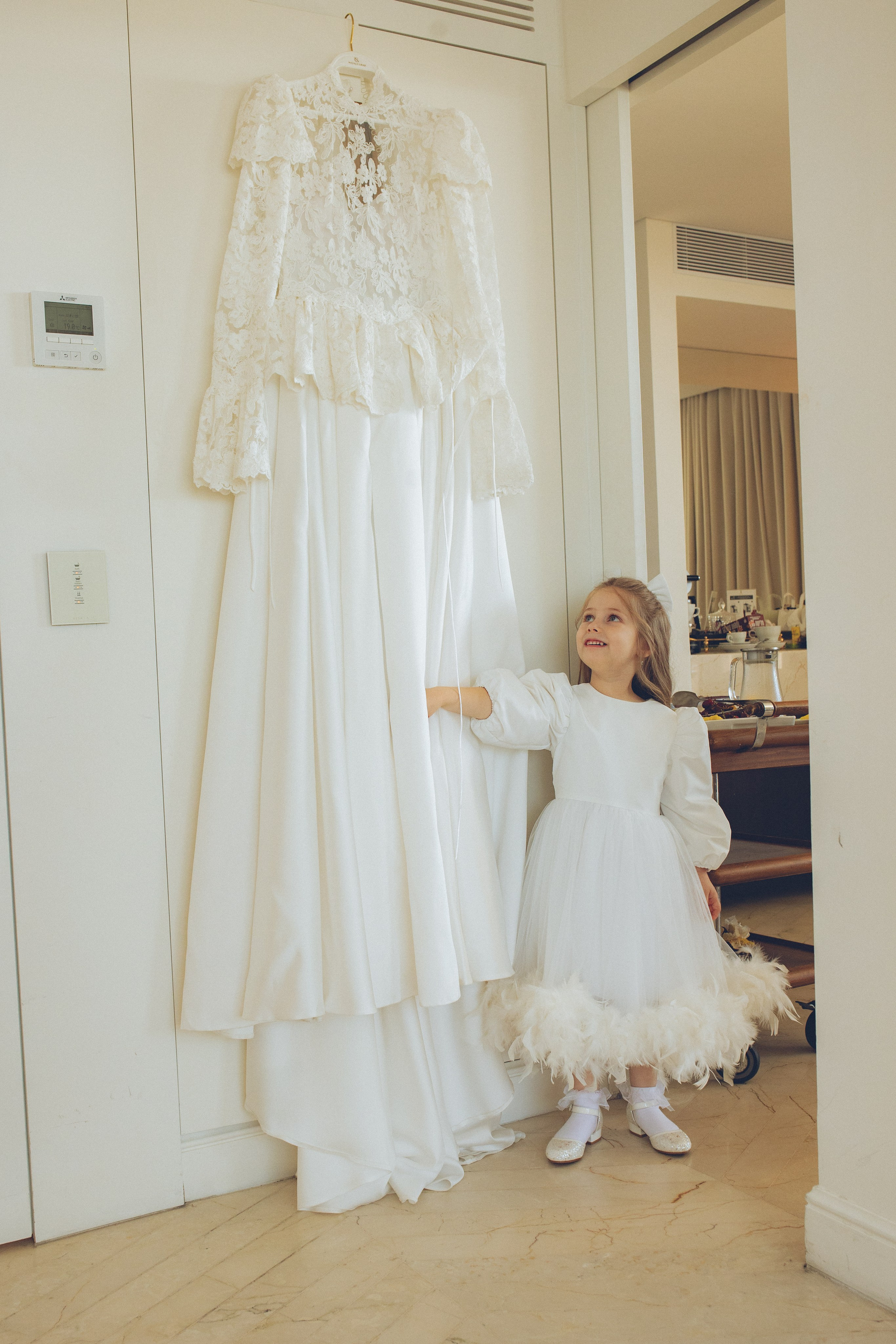 Mazel Tov, My Love (2026). צלמת וצלם וידאו, הפועלים בישראל וברחבי העולם