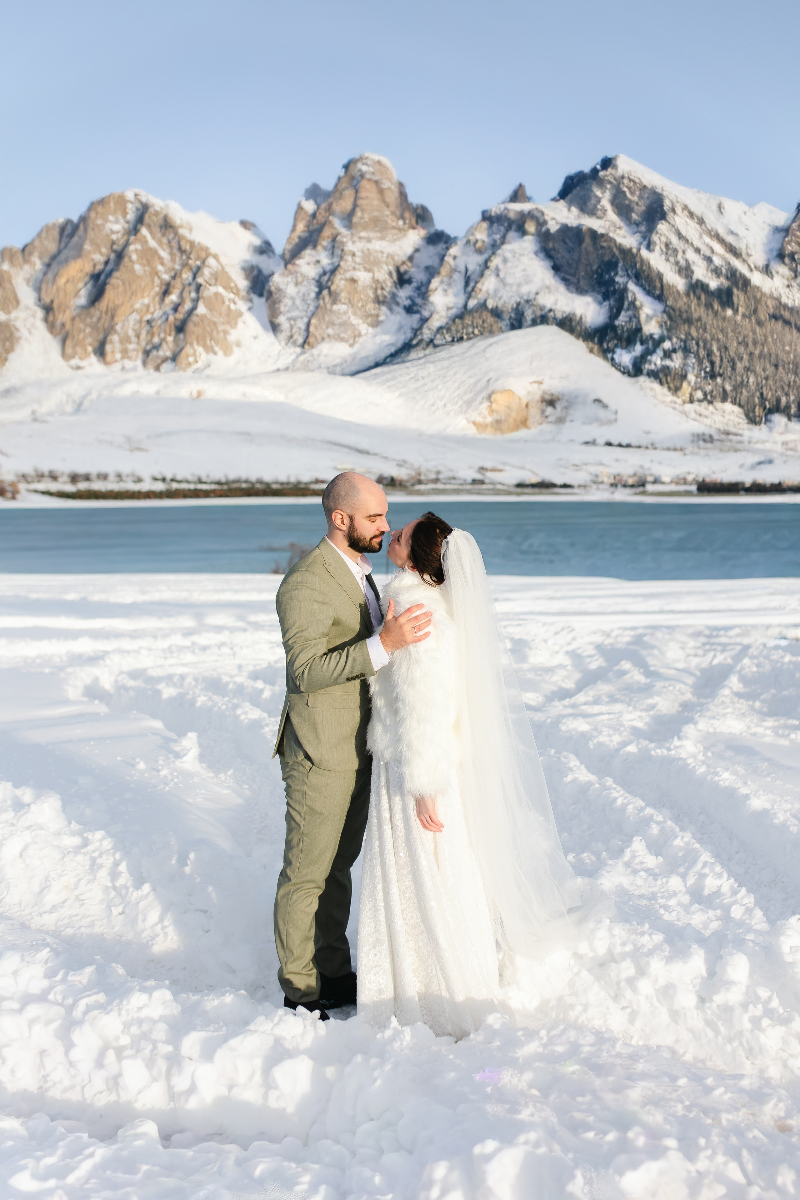 Where Love Meets Snow. צלמת וצלם וידאו, הפועלים בישראל וברחבי העולם