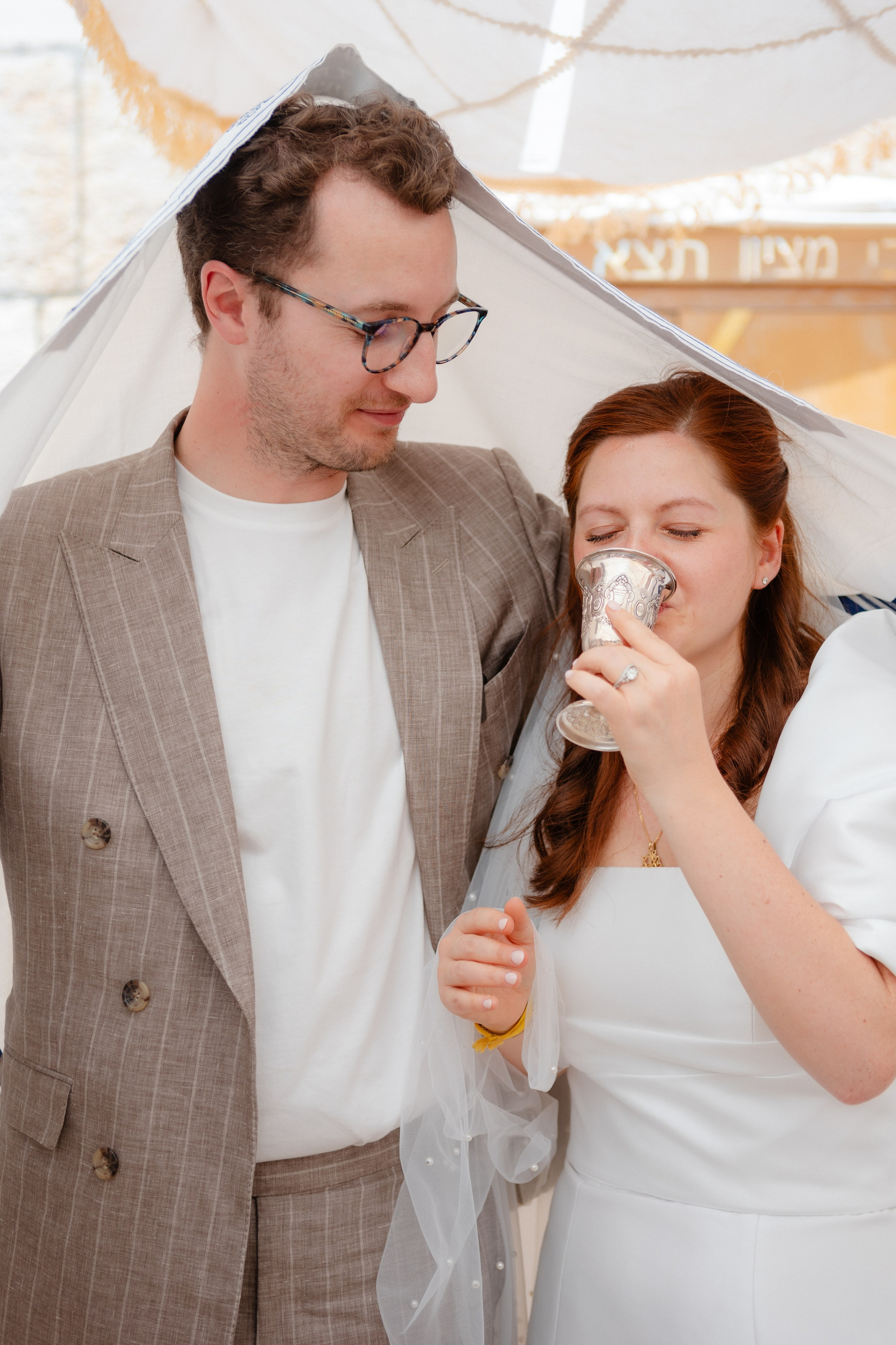 Love Beyond the Horizon (2025). צלמת וצלם וידאו, הפועלים בישראל וברחבי העולם
