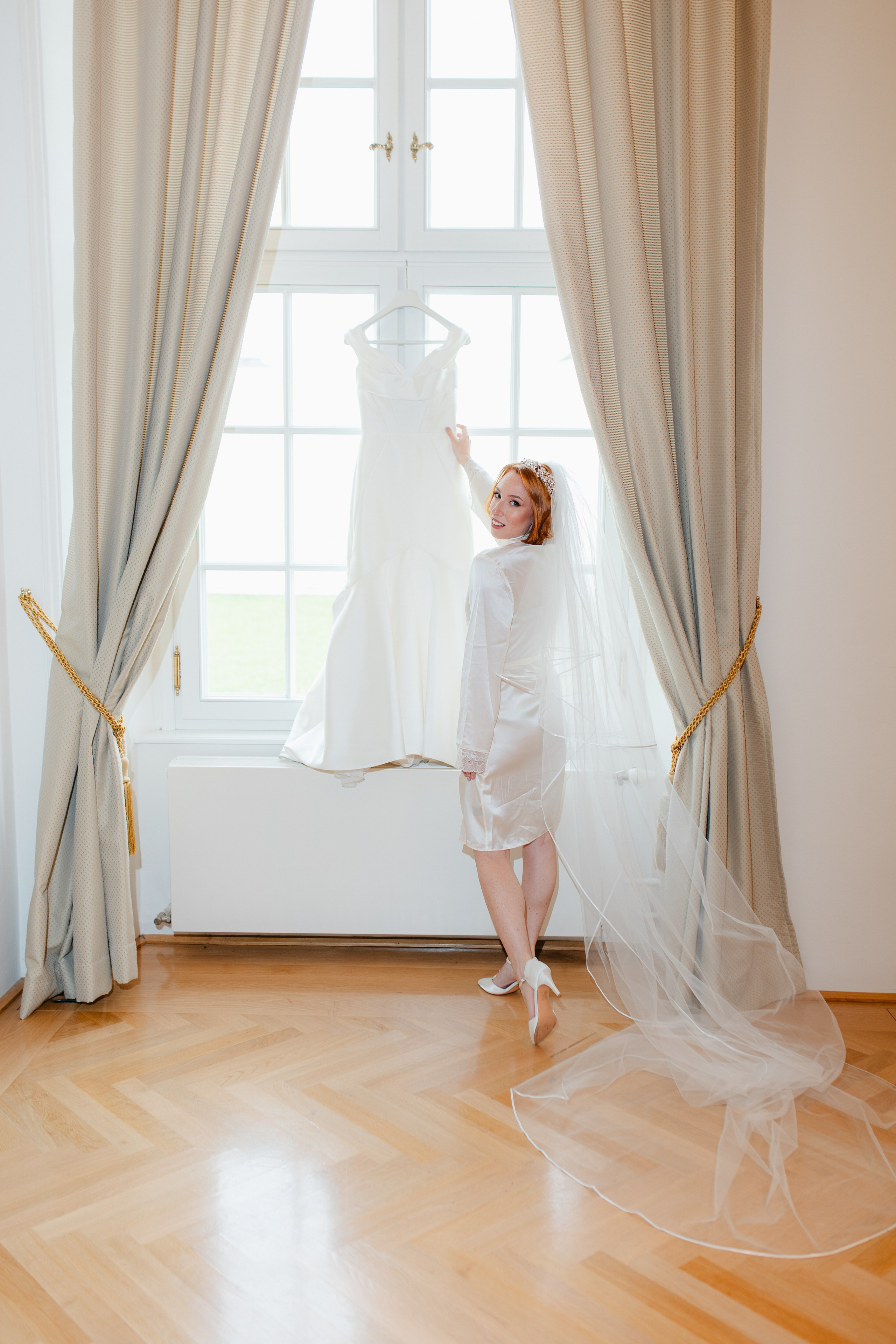 Once Upon a Love in Vienna. Https://shi-photo.com/
