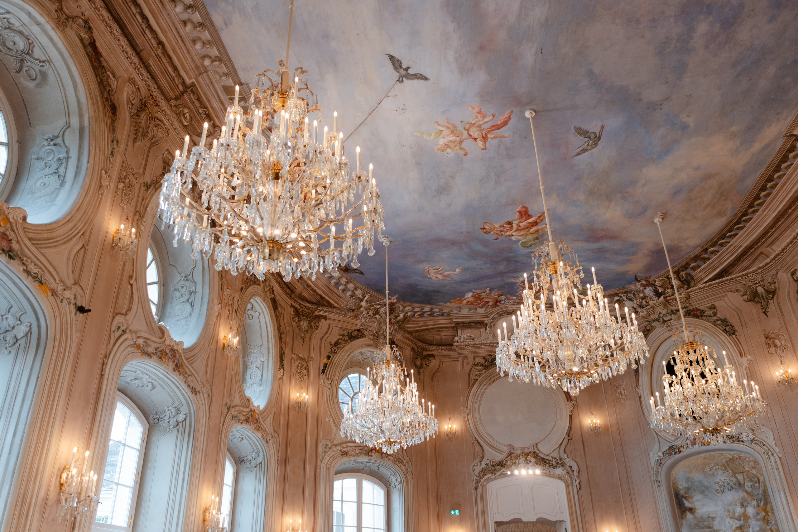 Once Upon a Love in Vienna. Https://shi-photo.com/