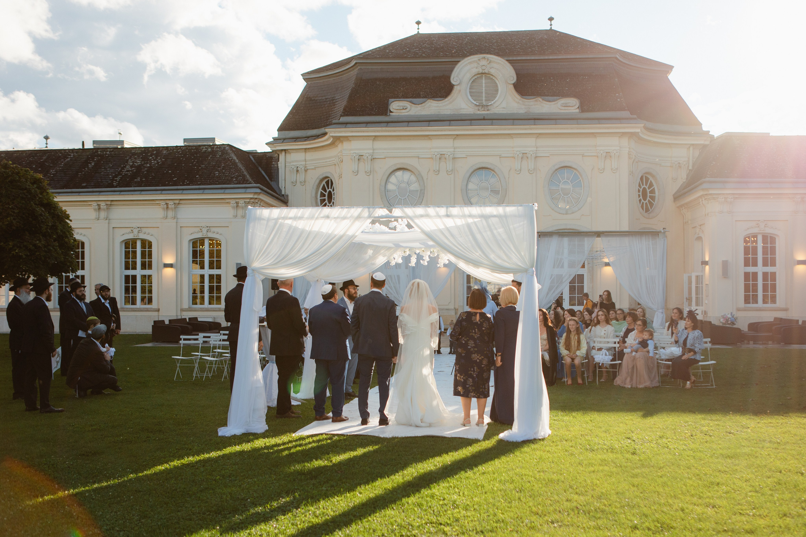 Once Upon a Love in Vienna. Https://shi-photo.com/