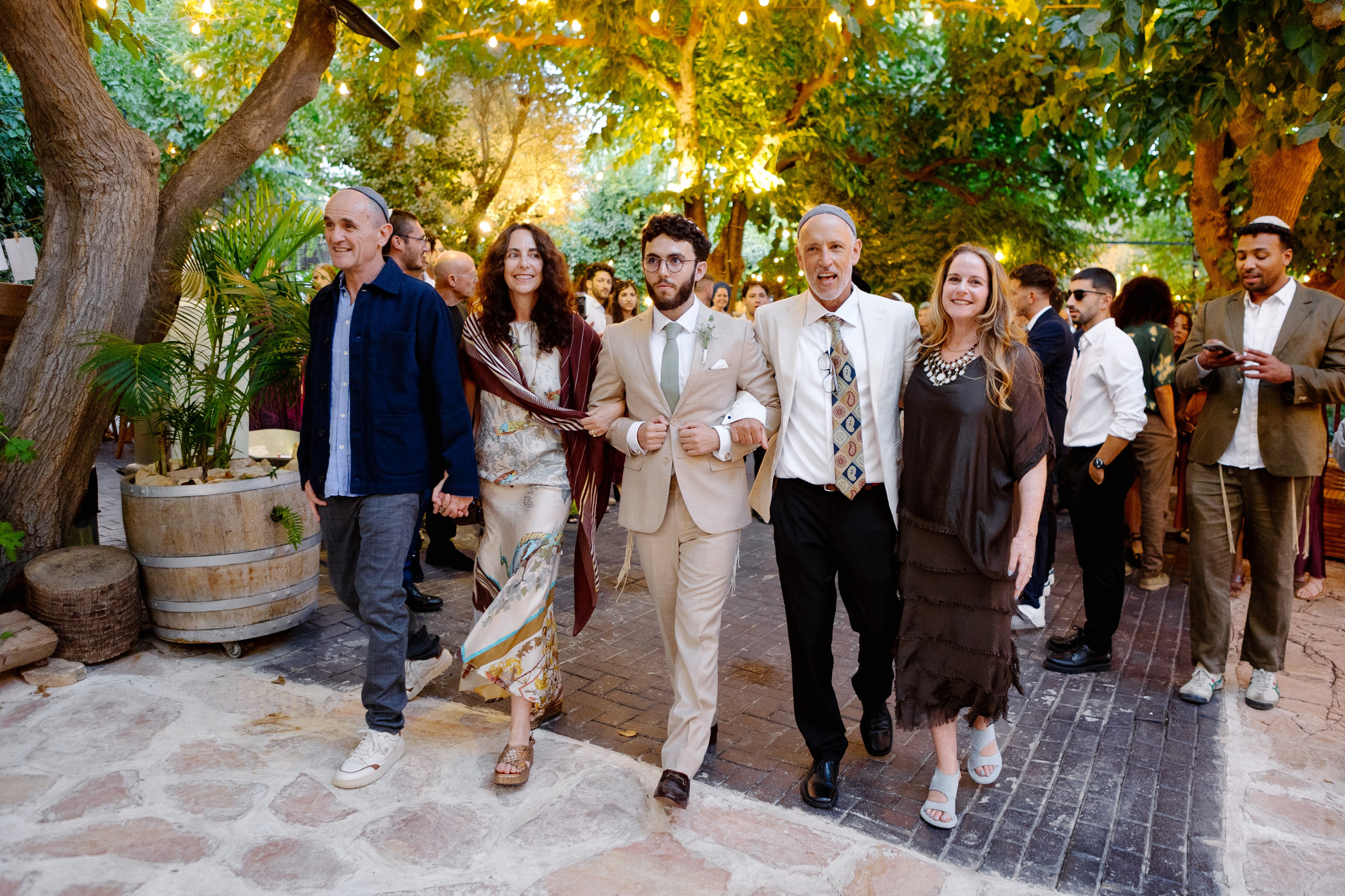 Forever Young, Forever Us. Https://shi-photo.com/