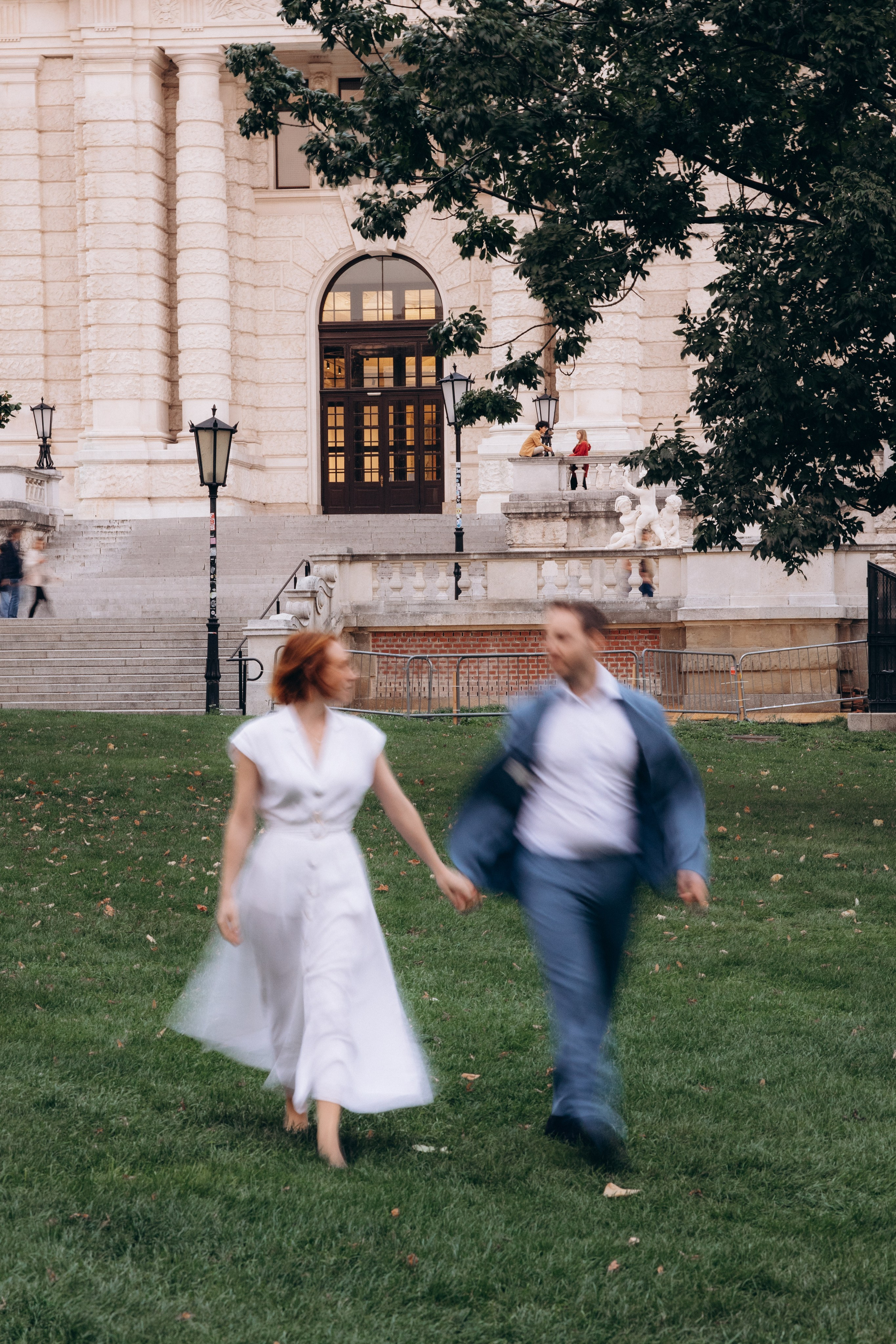 Vienna, Just the Two of Us (2025). צלמת וצלם וידאו, הפועלים בישראל וברחבי העולם