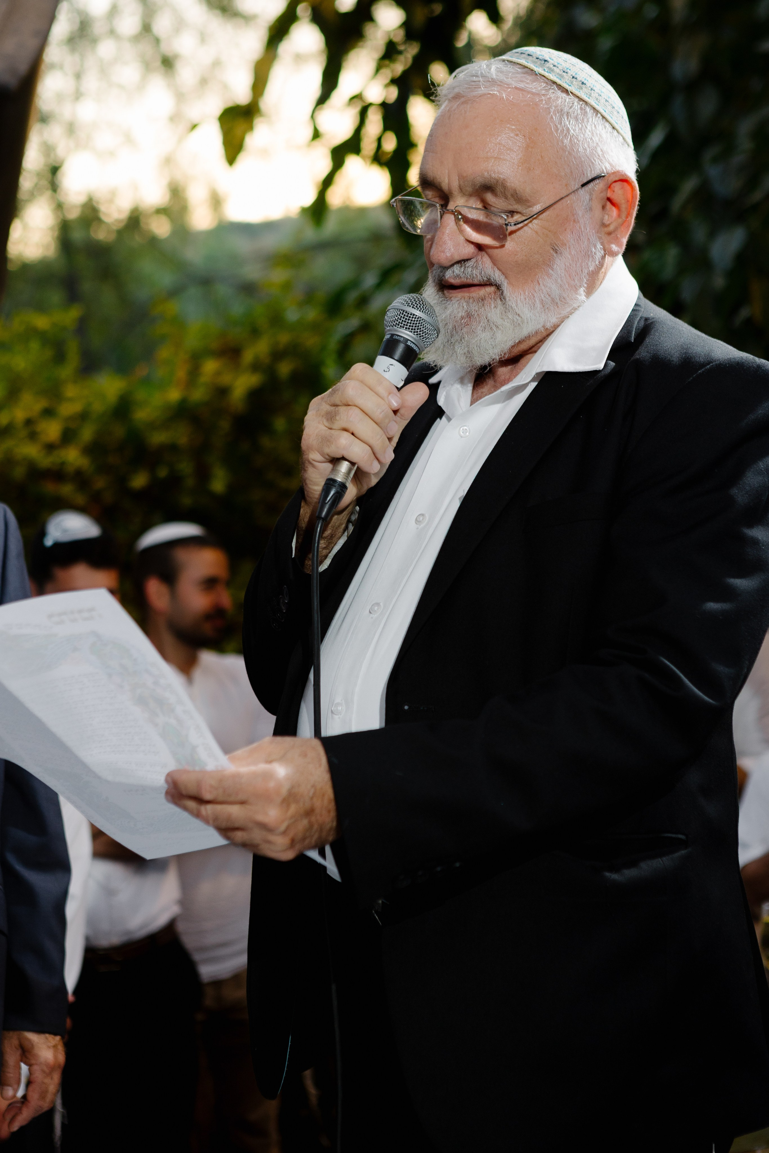 Beneath the Olive Trees. צלמת וצלם וידאו, הפועלים בישראל וברחבי העולם