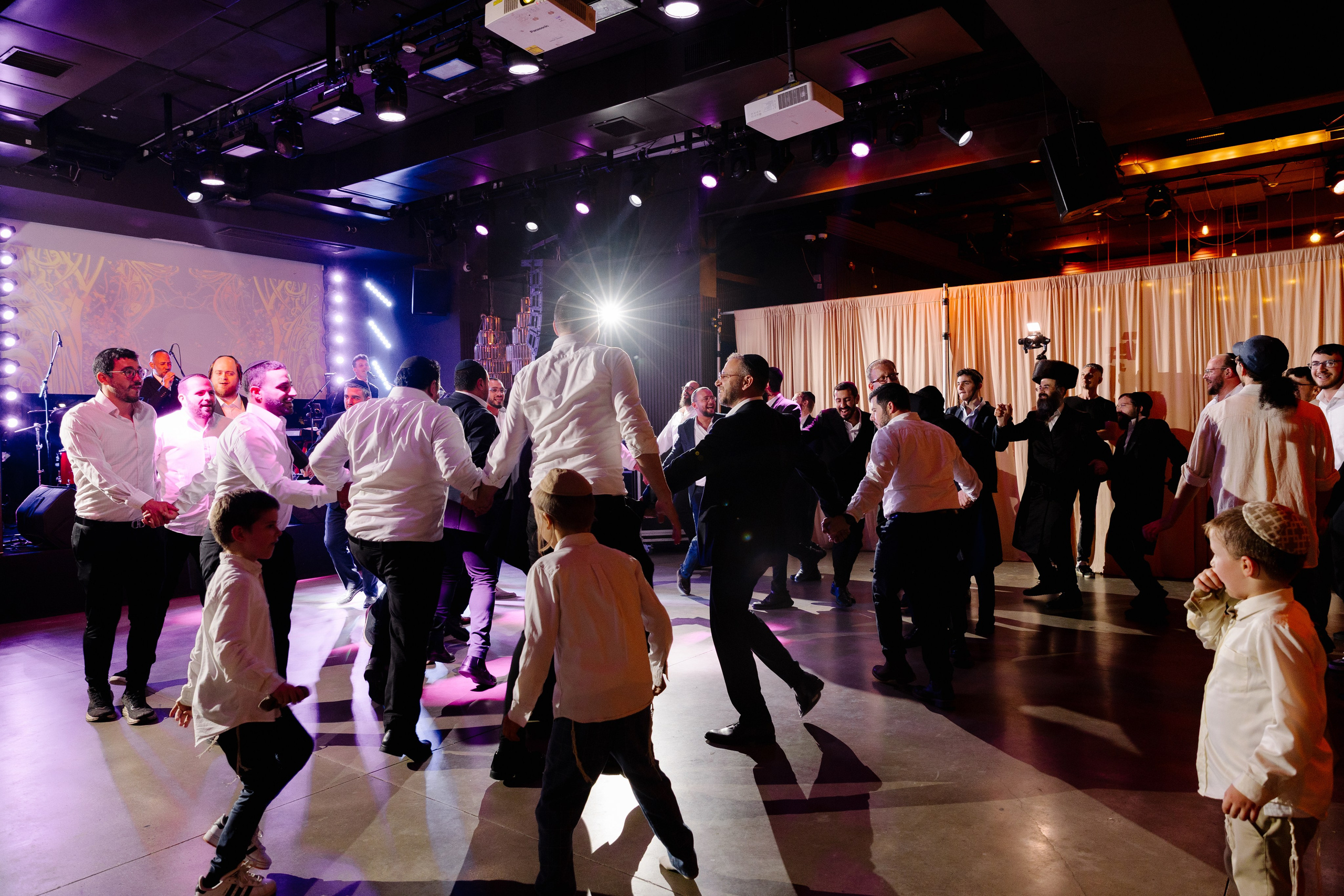 One Chuppah, One Life. Https://shi-photo.com/