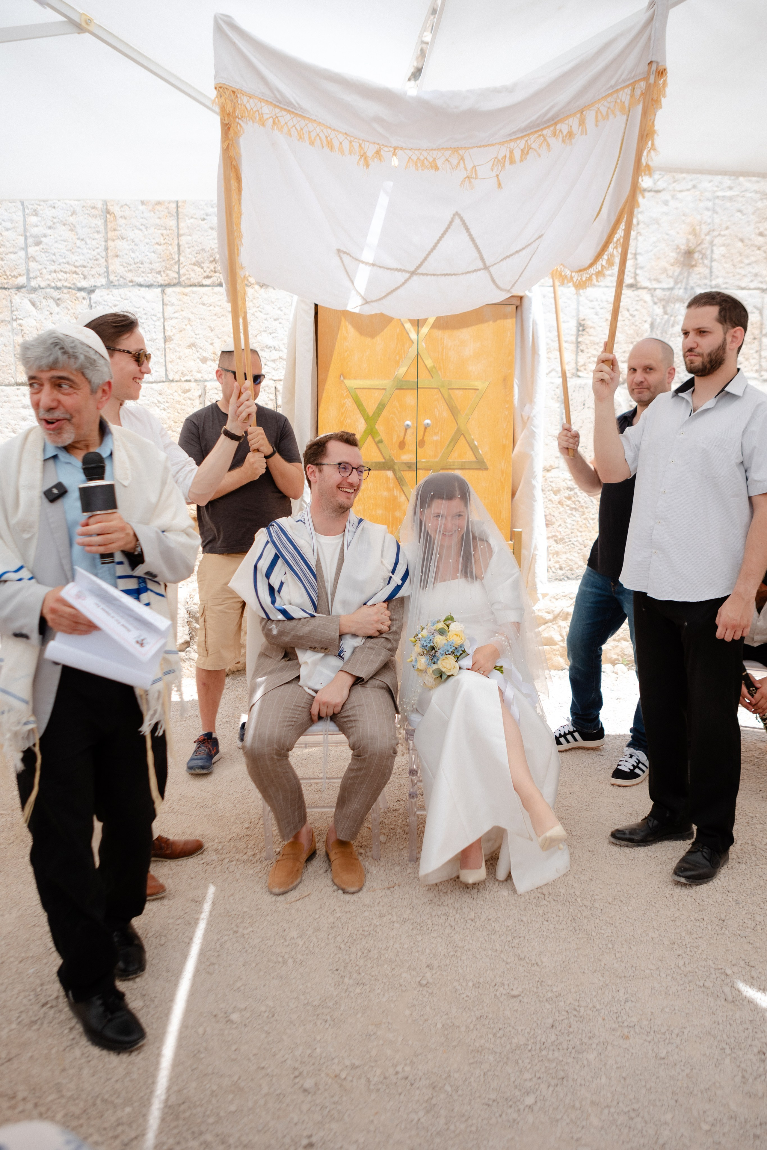 Love Beyond the Horizon (2025). צלמת וצלם וידאו, הפועלים בישראל וברחבי העולם