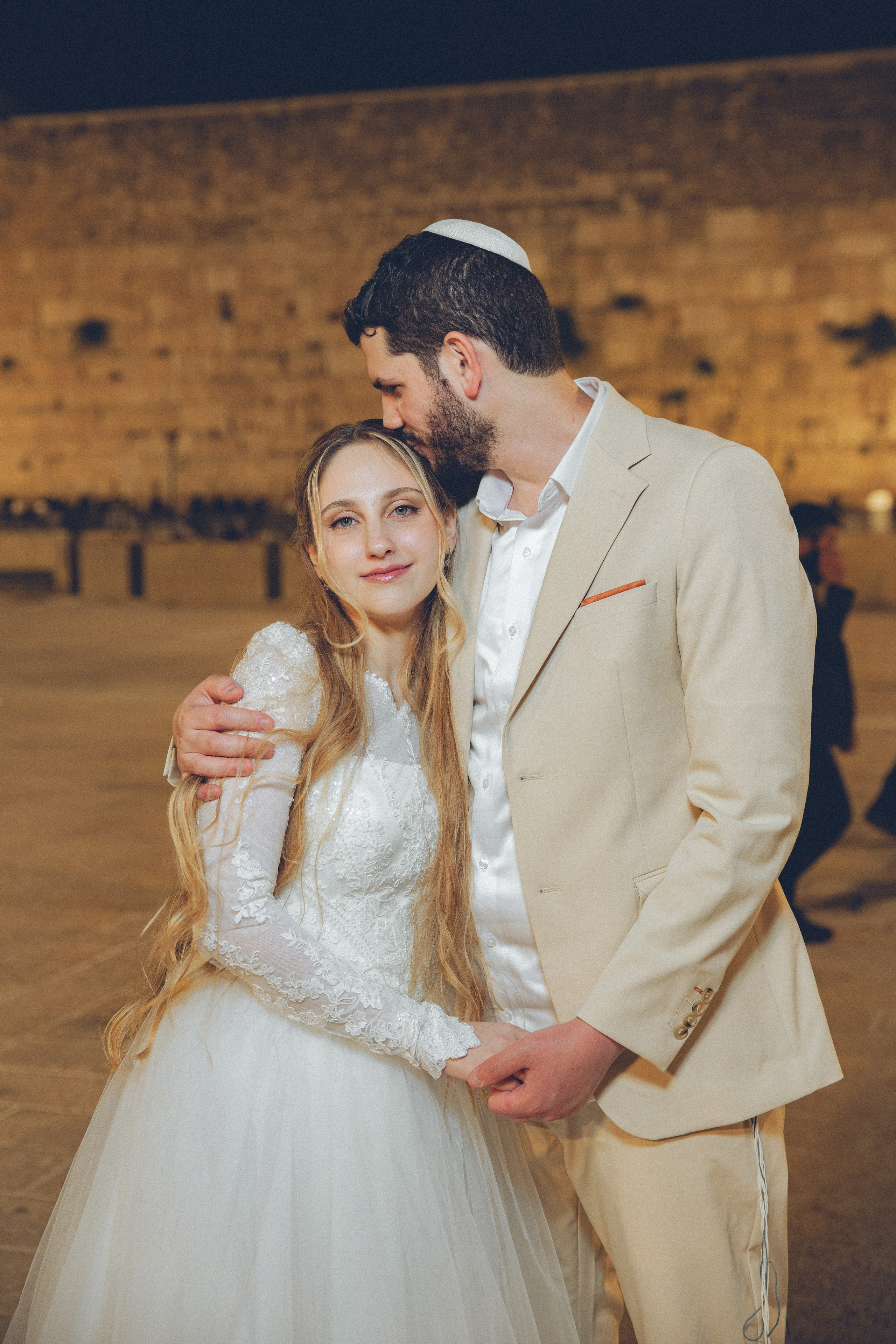 Mazel Tov, My Love (2026). צלמת וצלם וידאו, הפועלים בישראל וברחבי העולם