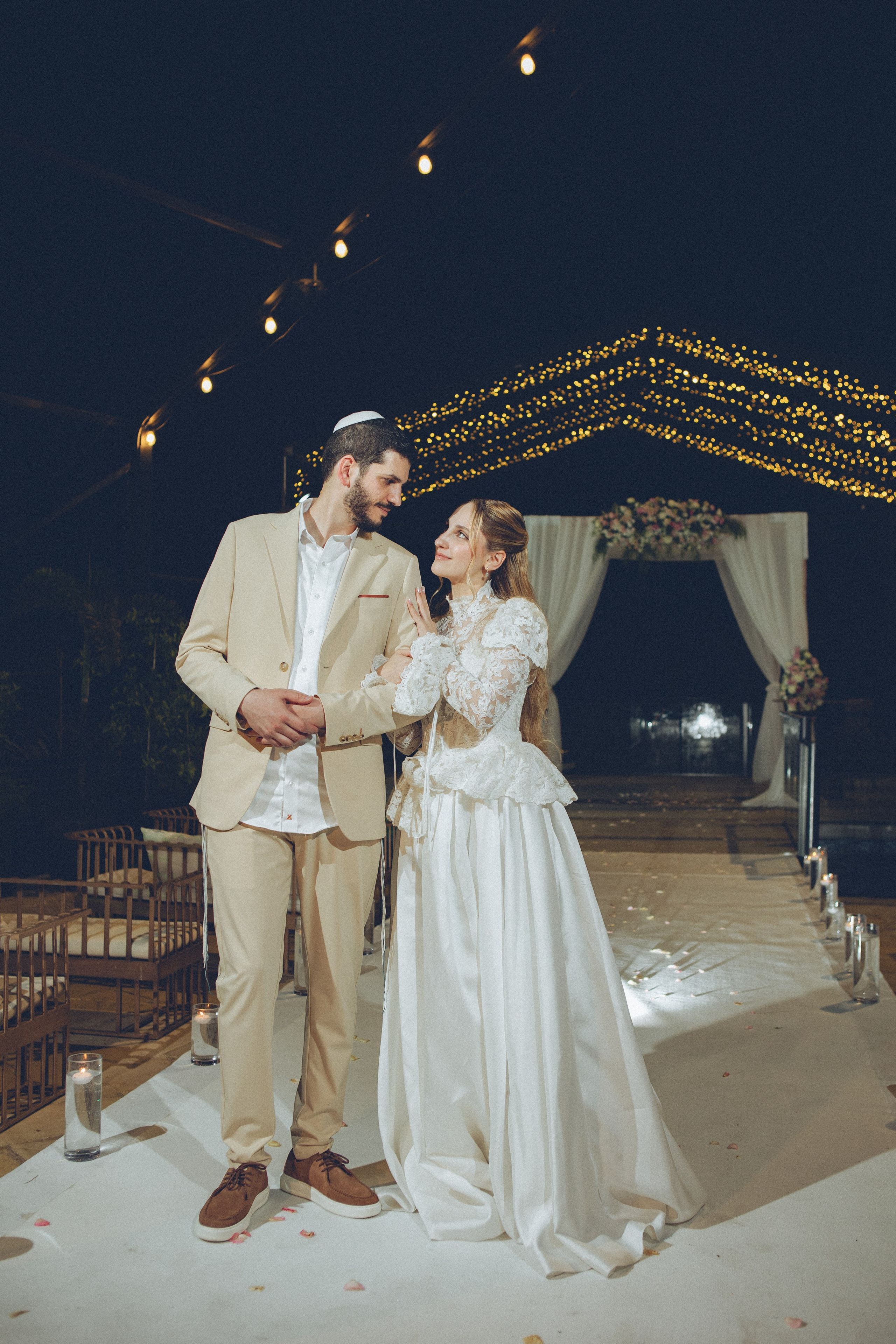 Mazel Tov, My Love (2026). צלמת וצלם וידאו, הפועלים בישראל וברחבי העולם