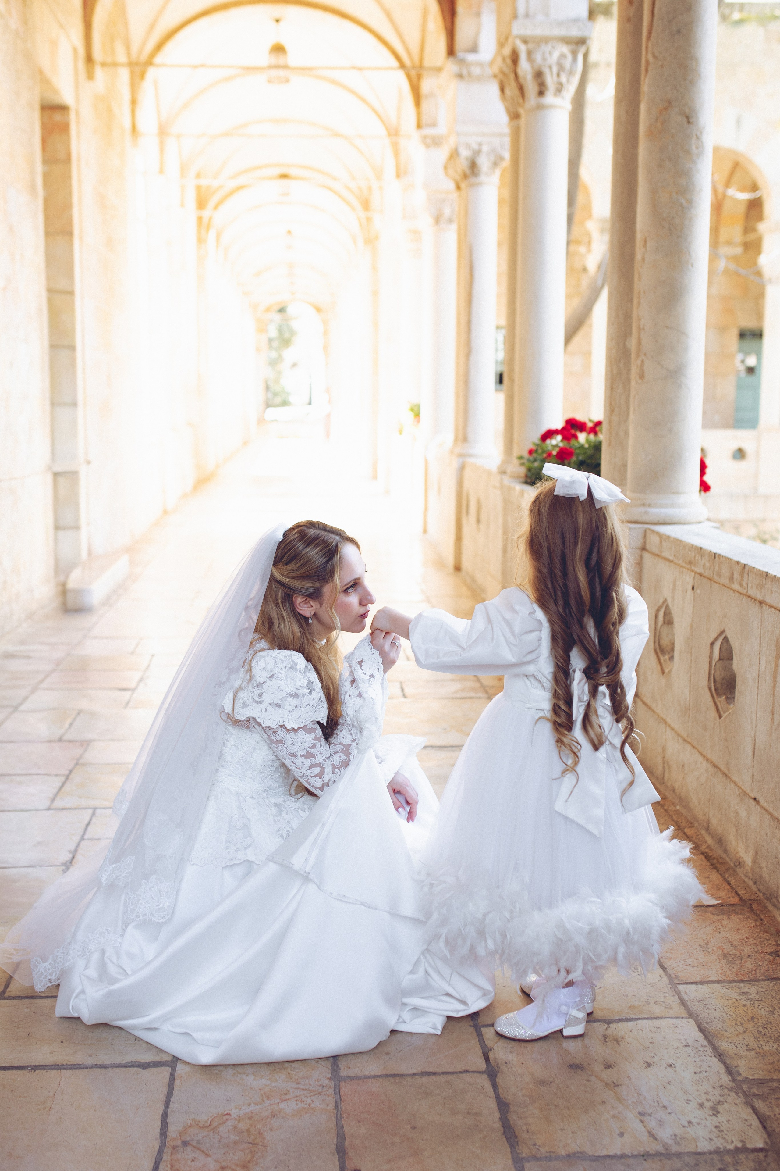 Mazel Tov, My Love (2026). צלמת וצלם וידאו, הפועלים בישראל וברחבי העולם