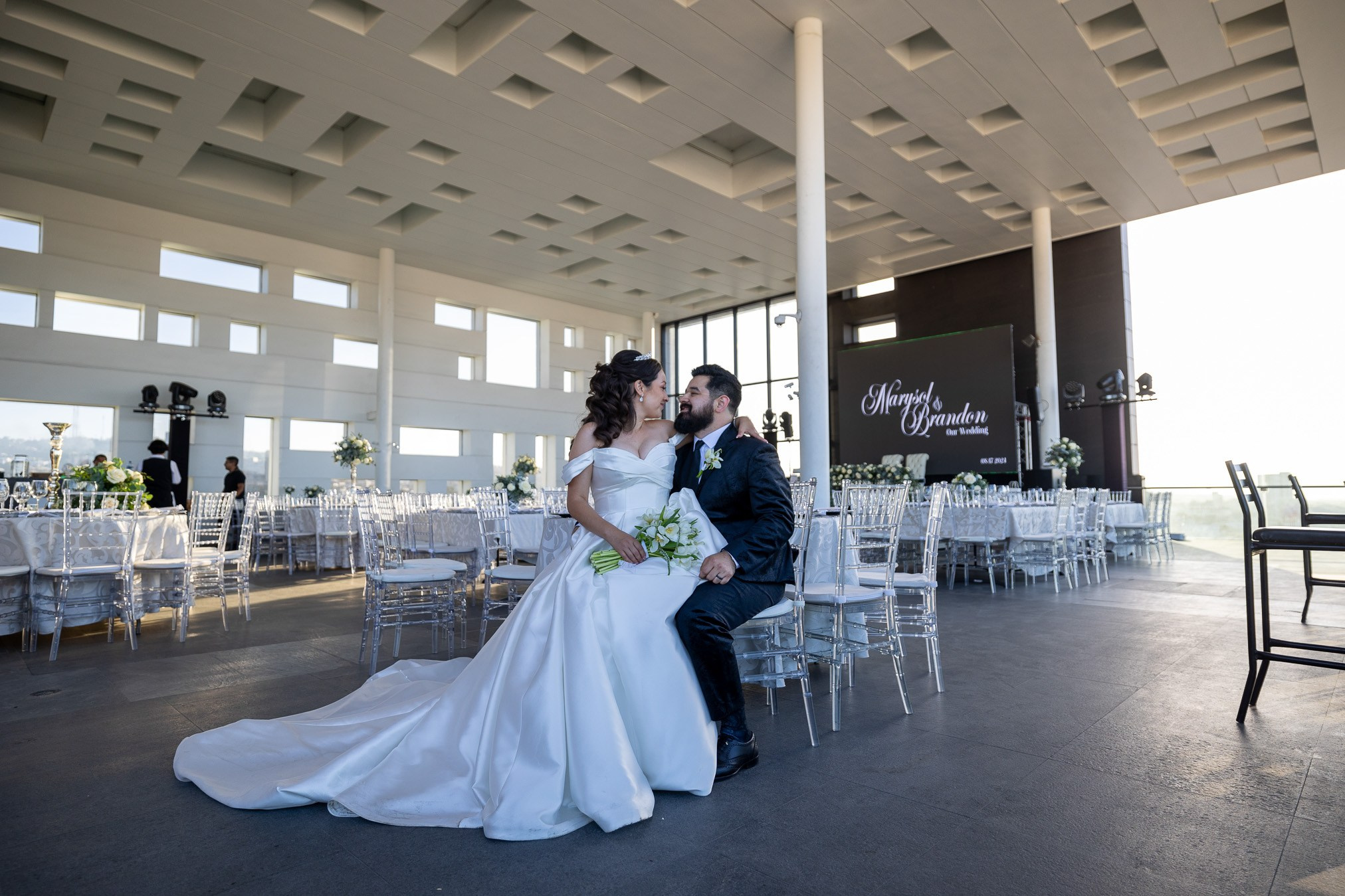 Torre Cosmopolitan Boda Tijuana Marysol y Brandon. Estudio de fotografia en Tijuana