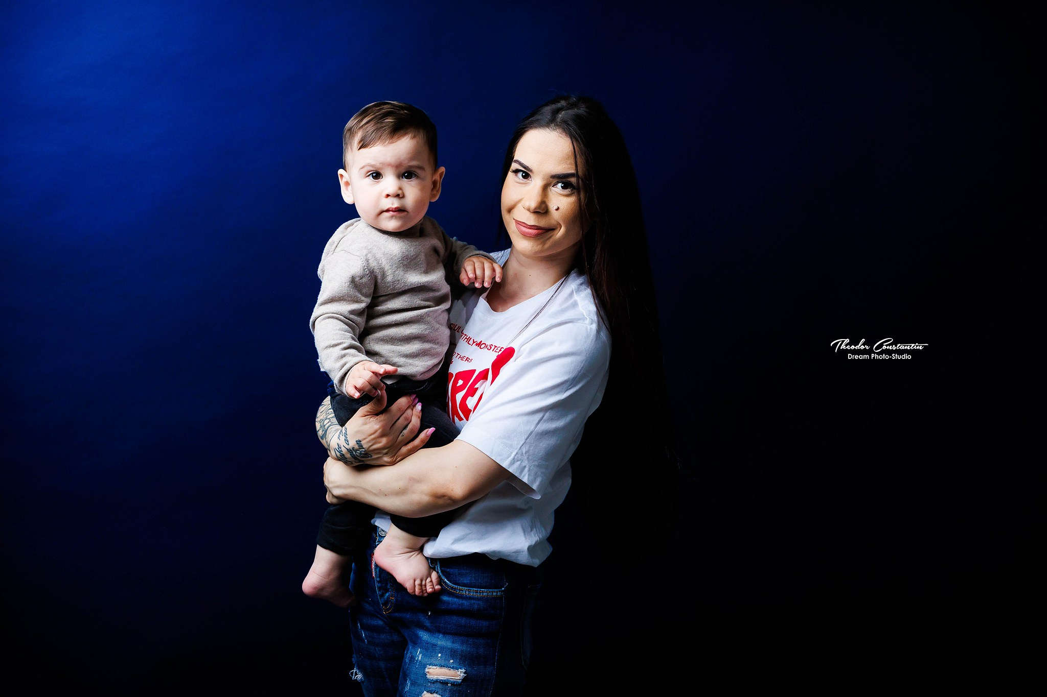 Studio. Dream Studio Galați – ședințe foto profesionale pentru familie, portrete și evenimente