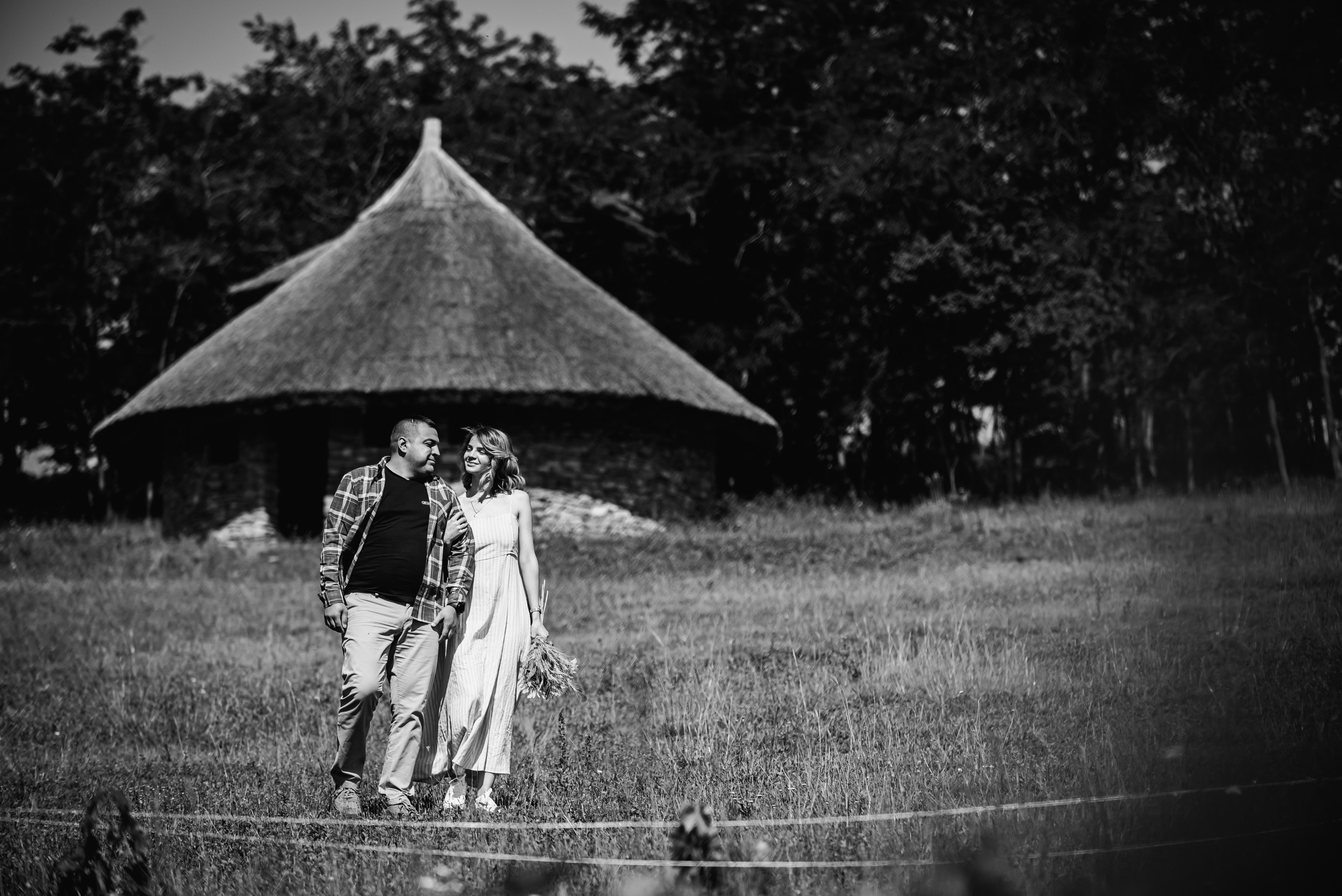 Save the date Elena & Florin. Giani Maftei