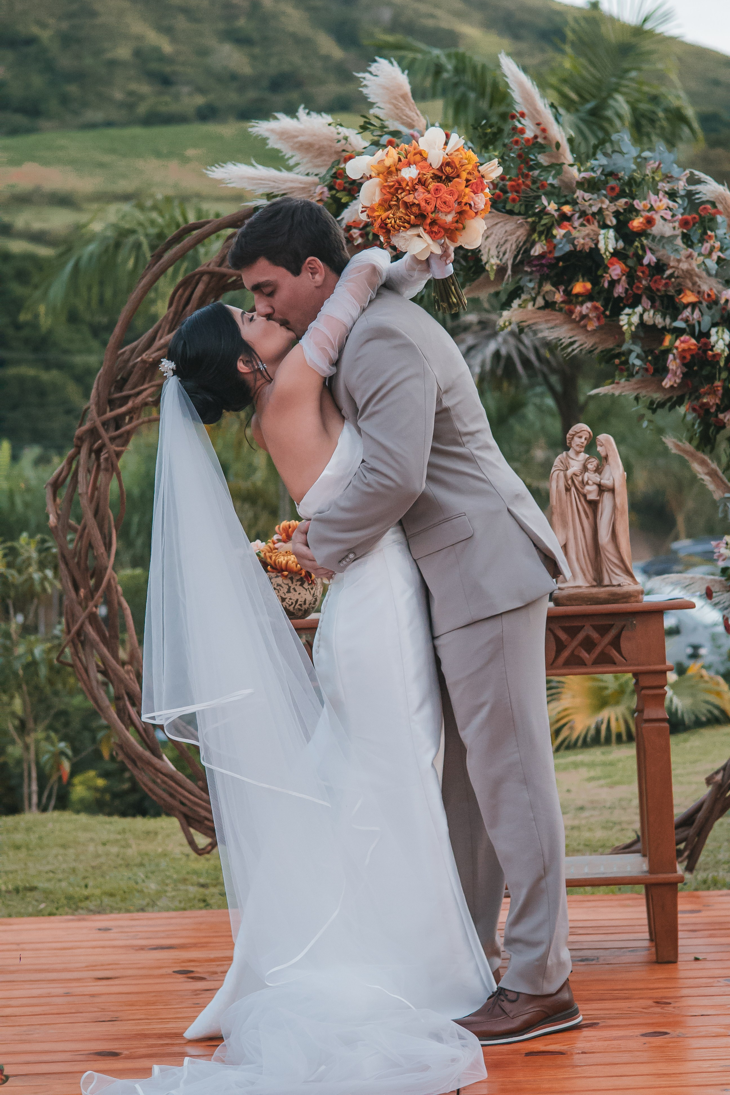 Gabi & Ricardo | Além Paraiba/MG. Studio Rodney Côrtes