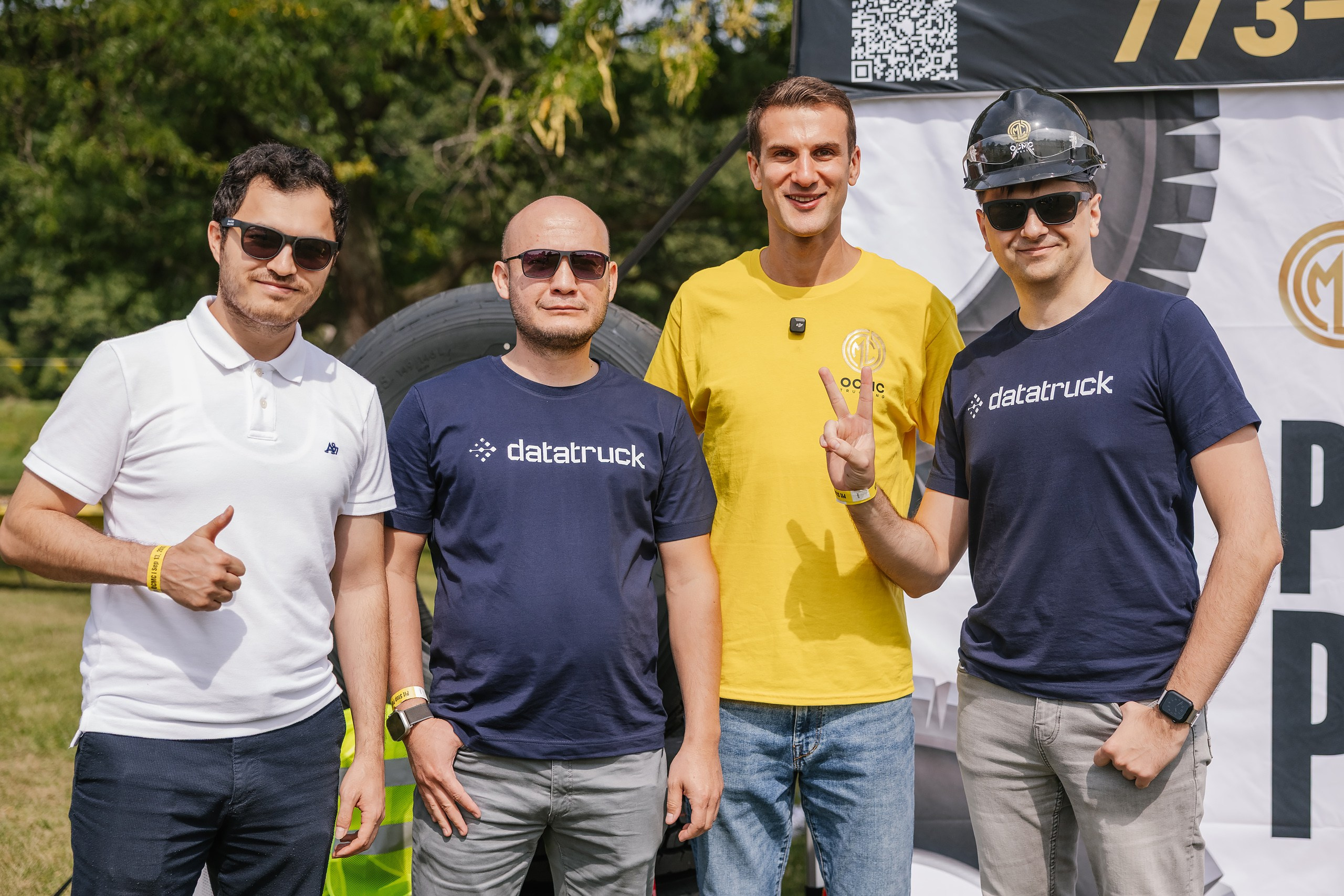 OCMC 09.13.2025. Wedding family event photographer in Chicago Nick Yushevich