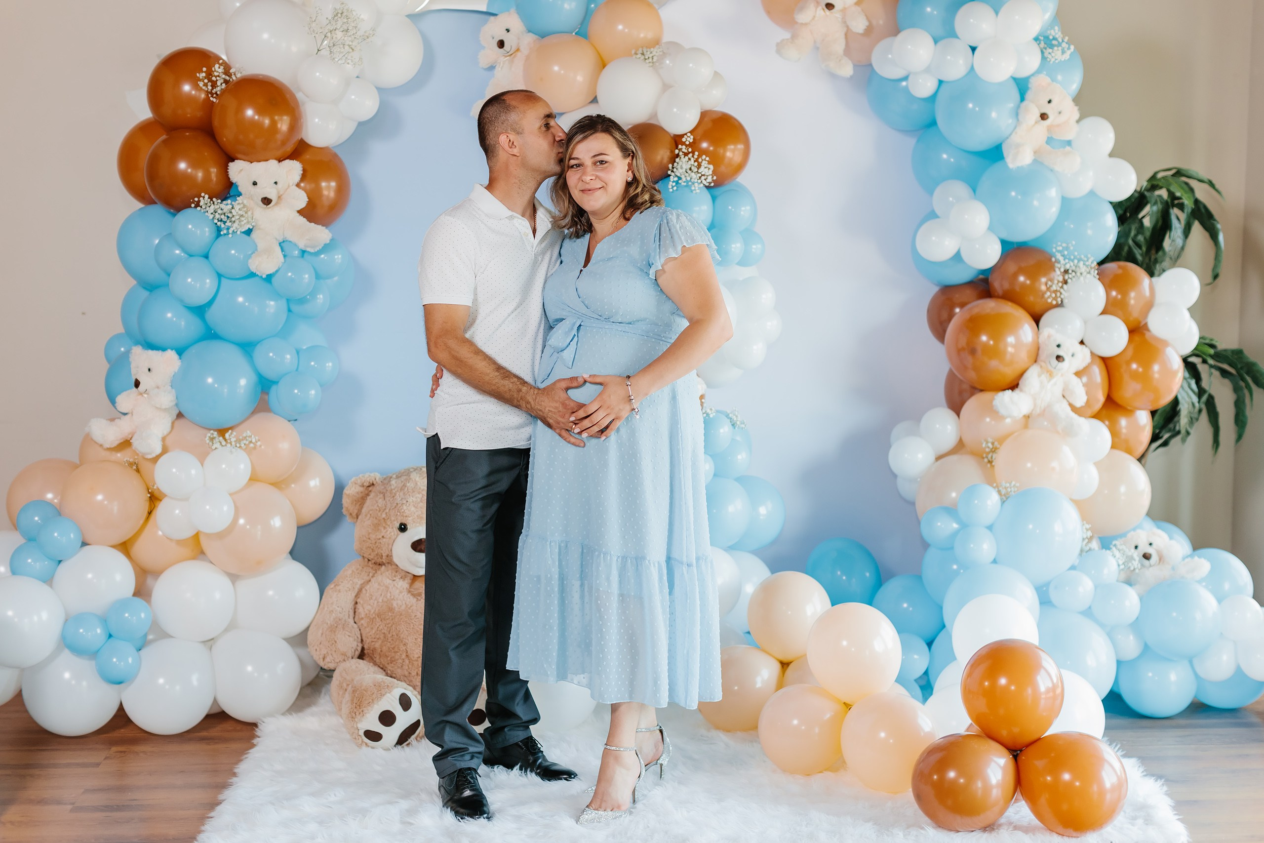 10.01.2022 Baby shower. Wedding family event photographer in Chicago Nick Yushevich
