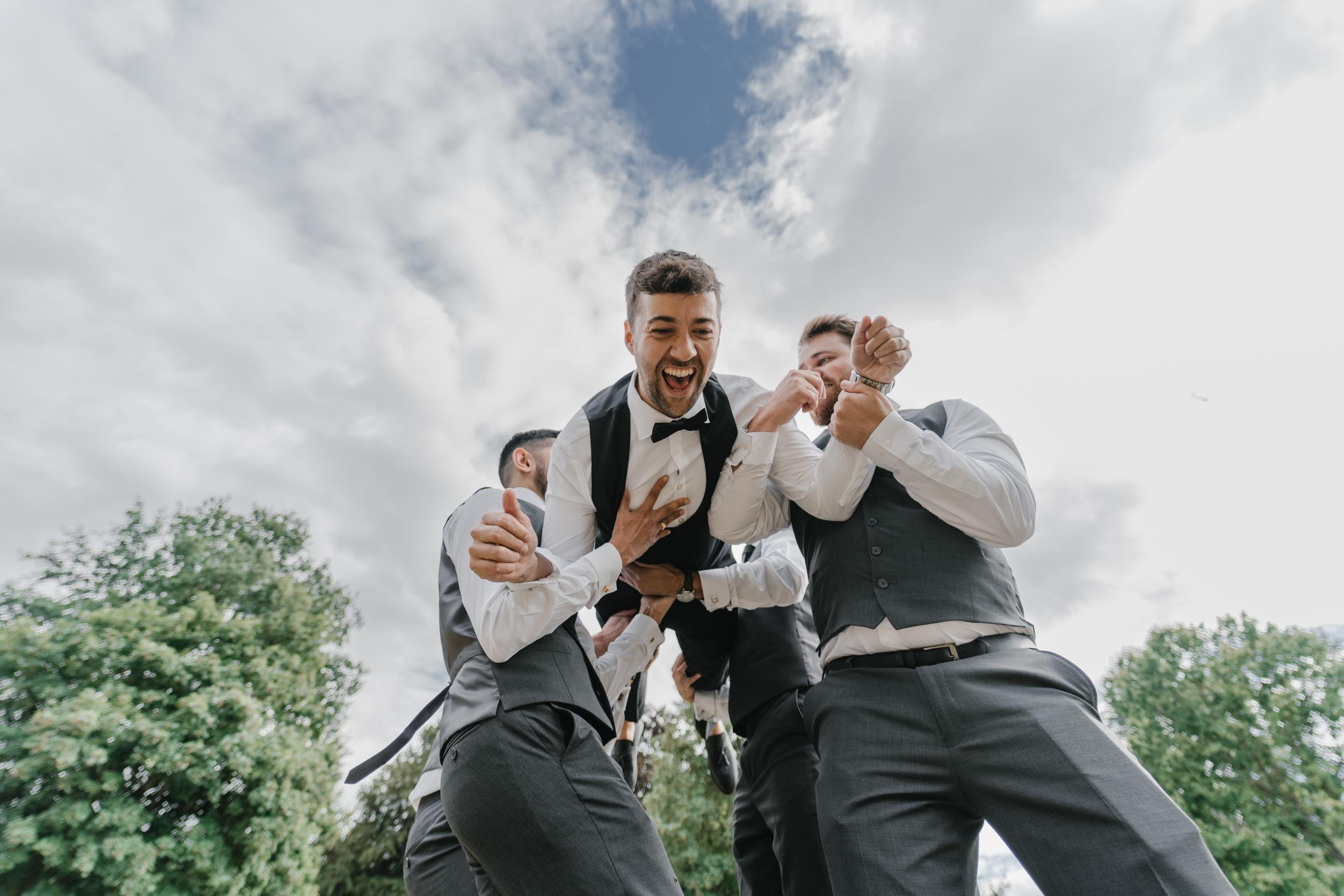 Stoke Place Hotel wedding day. London Wedding Photographer|Natasha Ferreira