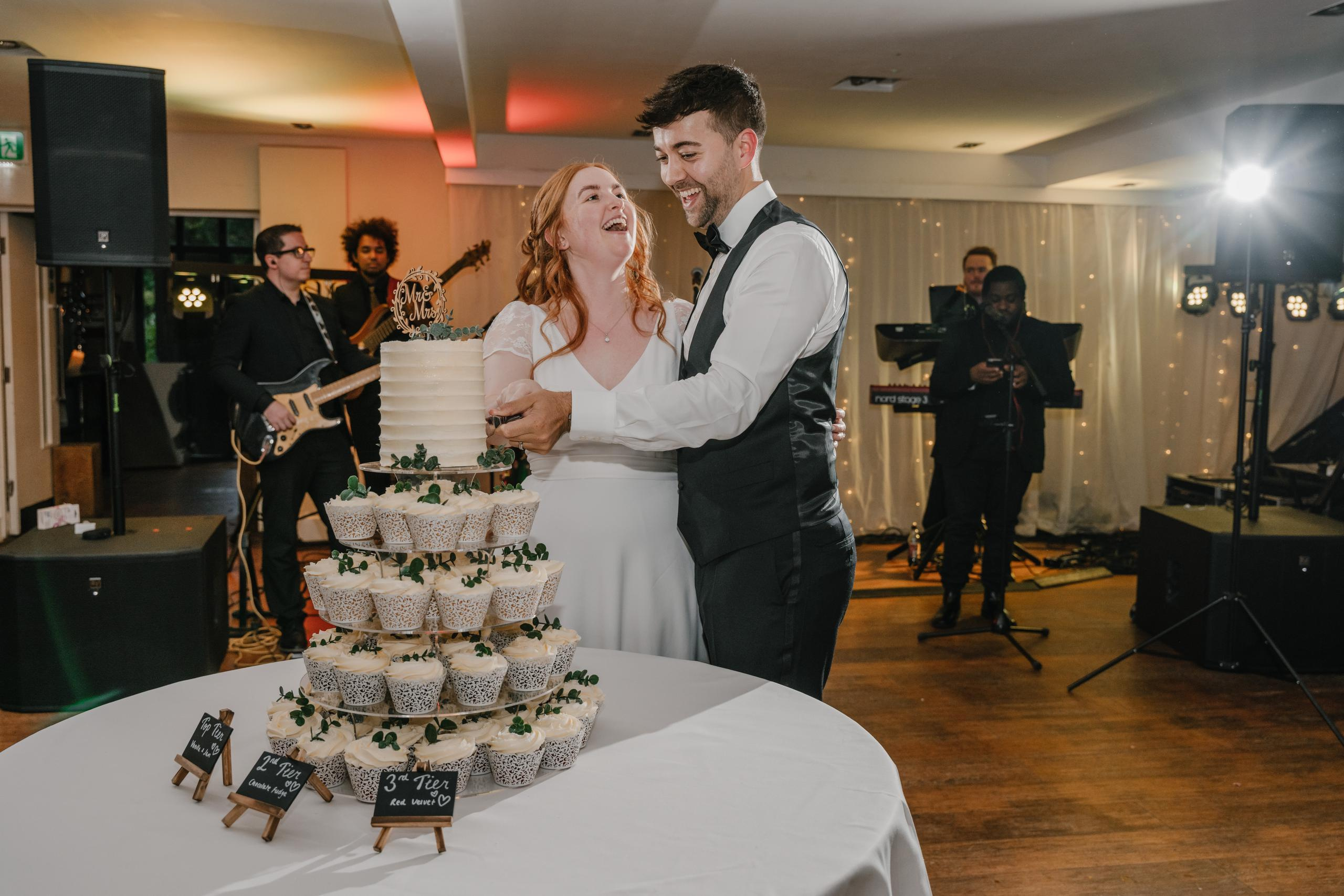 Stoke Place Hotel wedding day. London Wedding Photographer|Natasha Ferreira