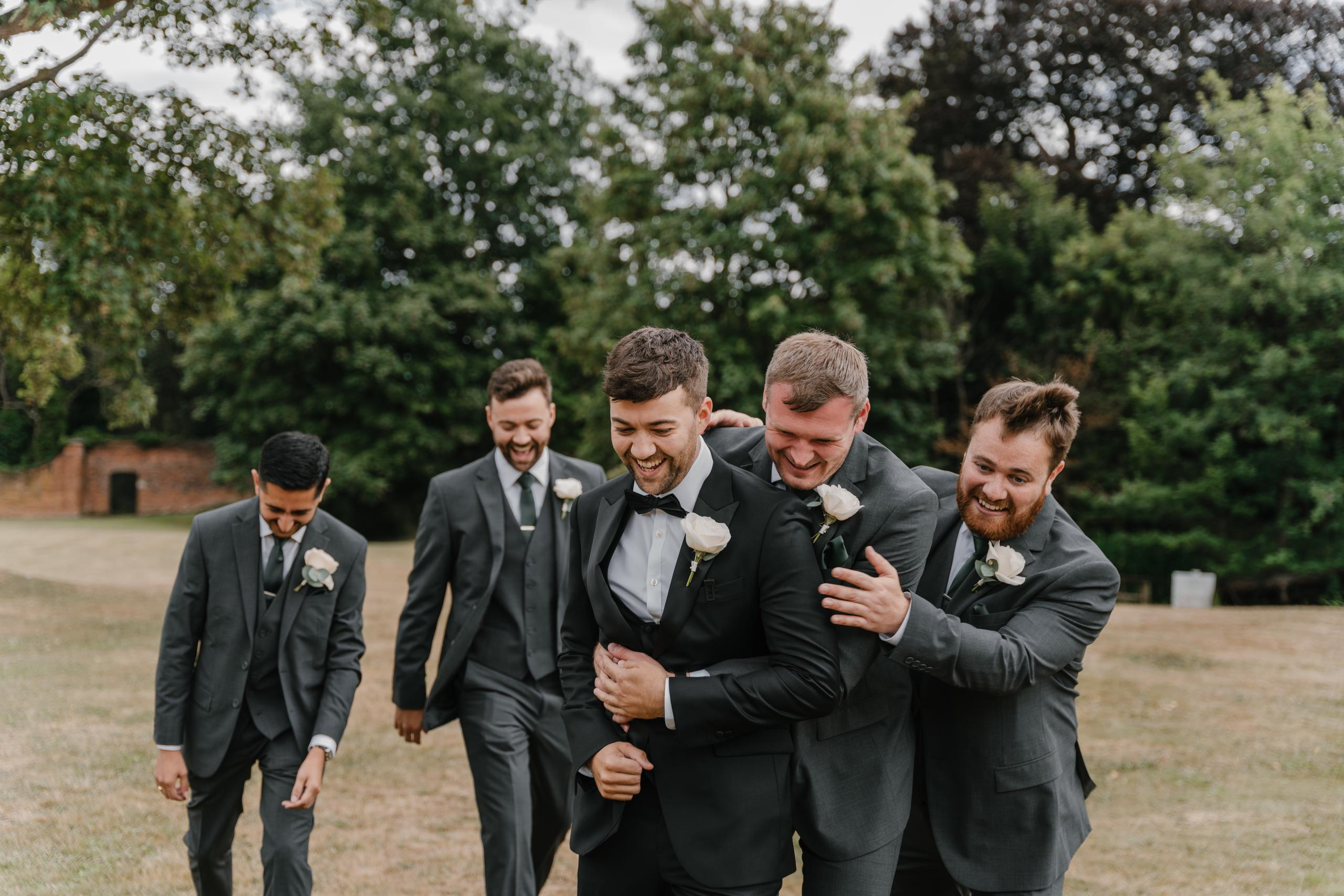 Stoke Place Hotel wedding day. London Wedding Photographer|Natasha Ferreira