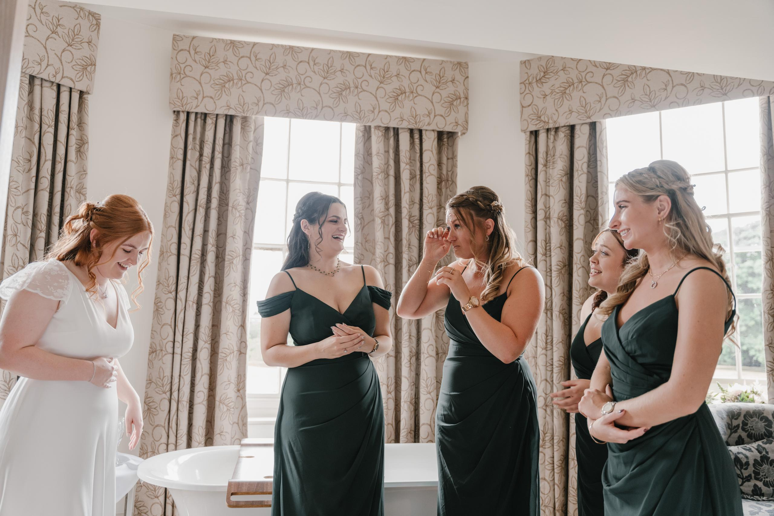 Stoke Place Hotel wedding day. London Wedding Photographer|Natasha Ferreira