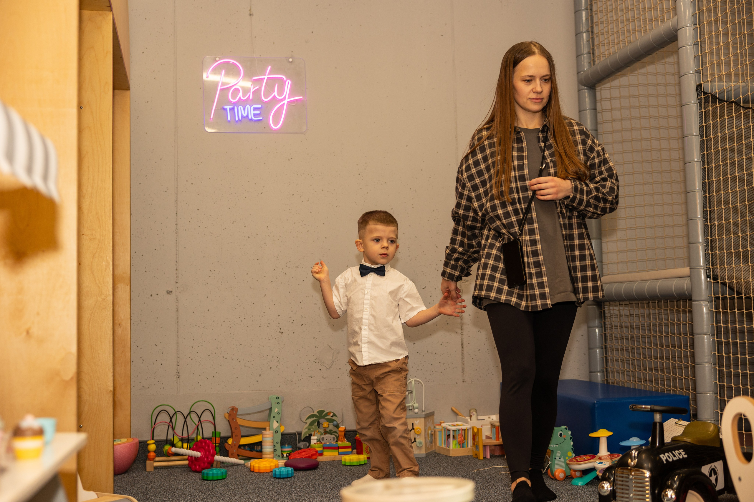 День рождения Артёма 24 января 2026 года. Семейный и детский фотограф в Варшаве Мила Бобровская