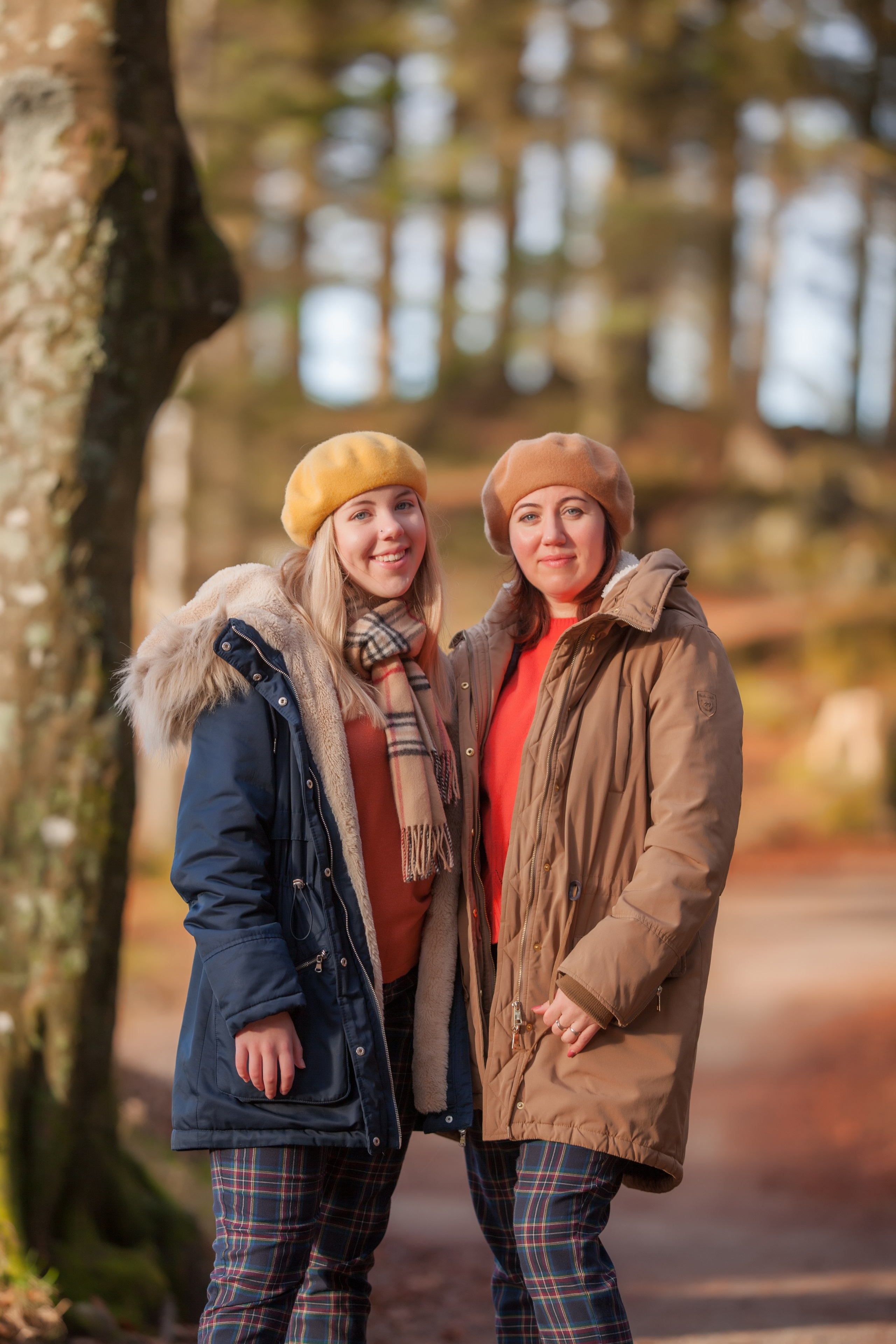 Gold october. Family and real state photographer in Haugesund Dina Vikra