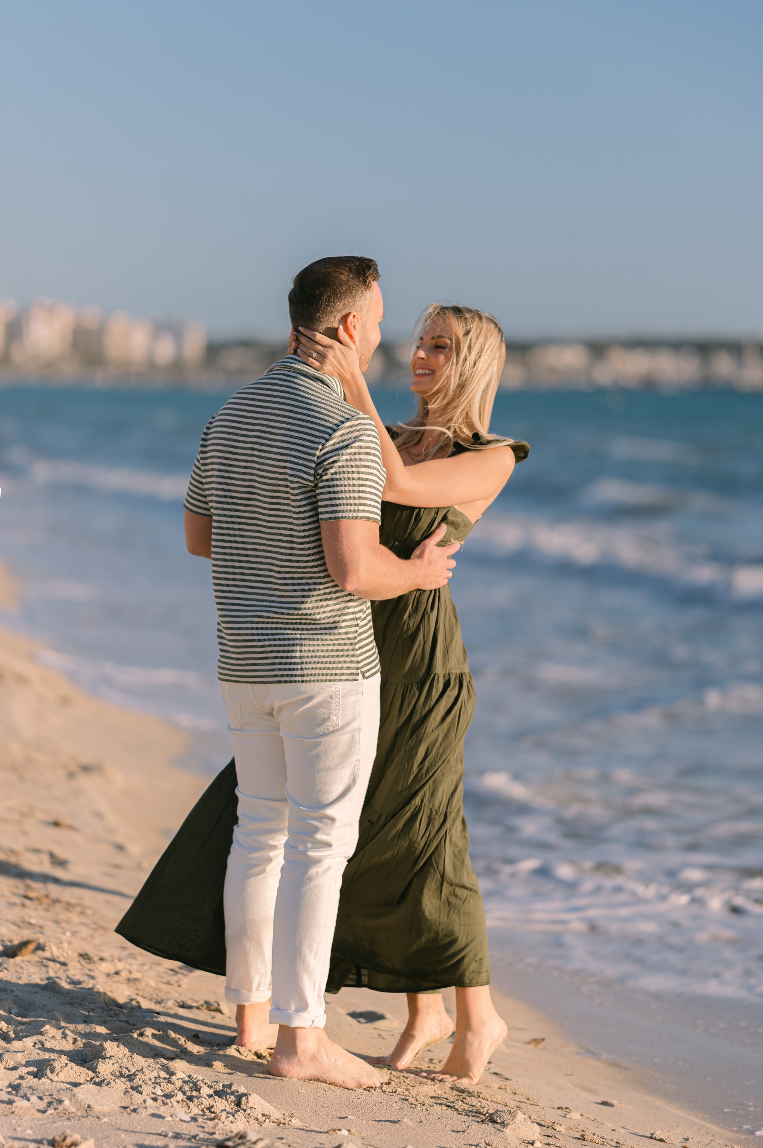 Family & Couple Photoshoot Mallorca S’Arenal Beach — Sunset Session. Photographer in Mallorca