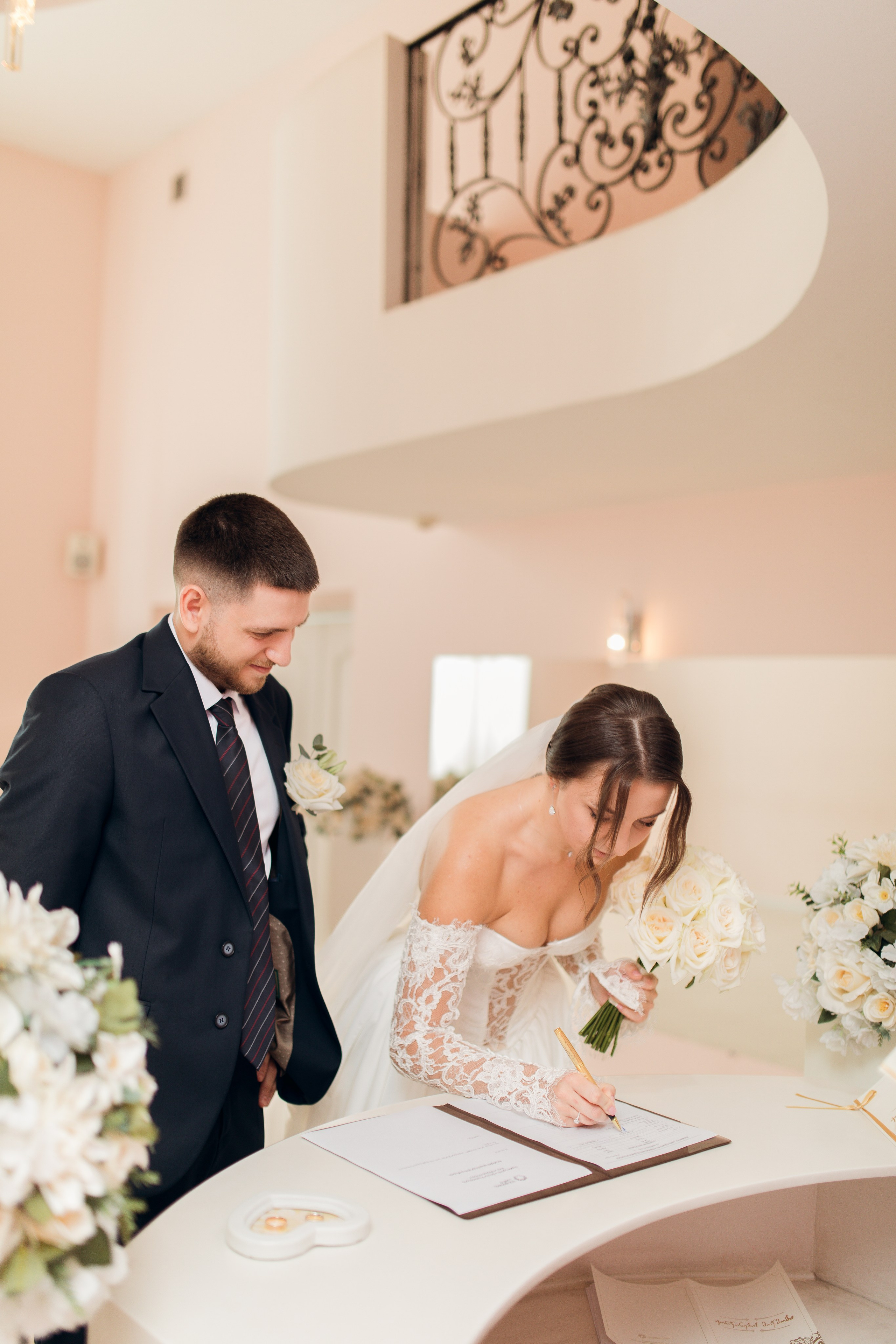 Денис & Каріна. Wedding photographer in Georgia