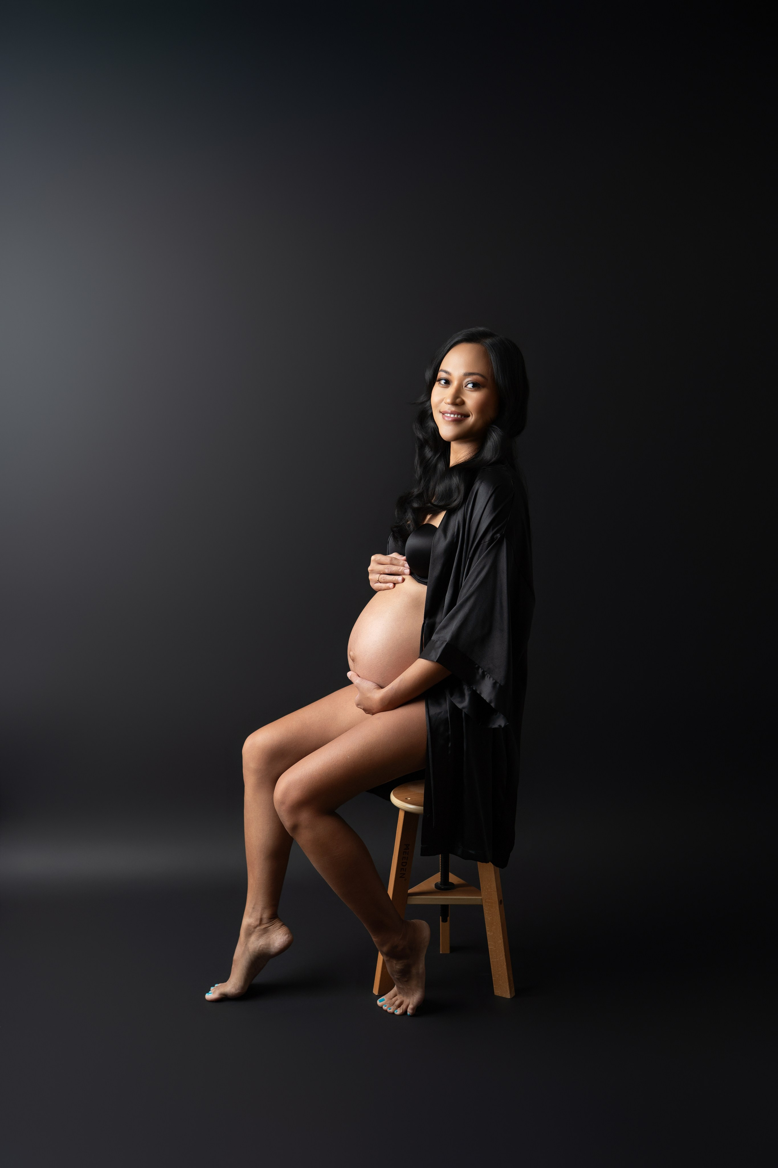 Maternity Studio. Maternity, family and newborn photography in San Francisco Bay Area