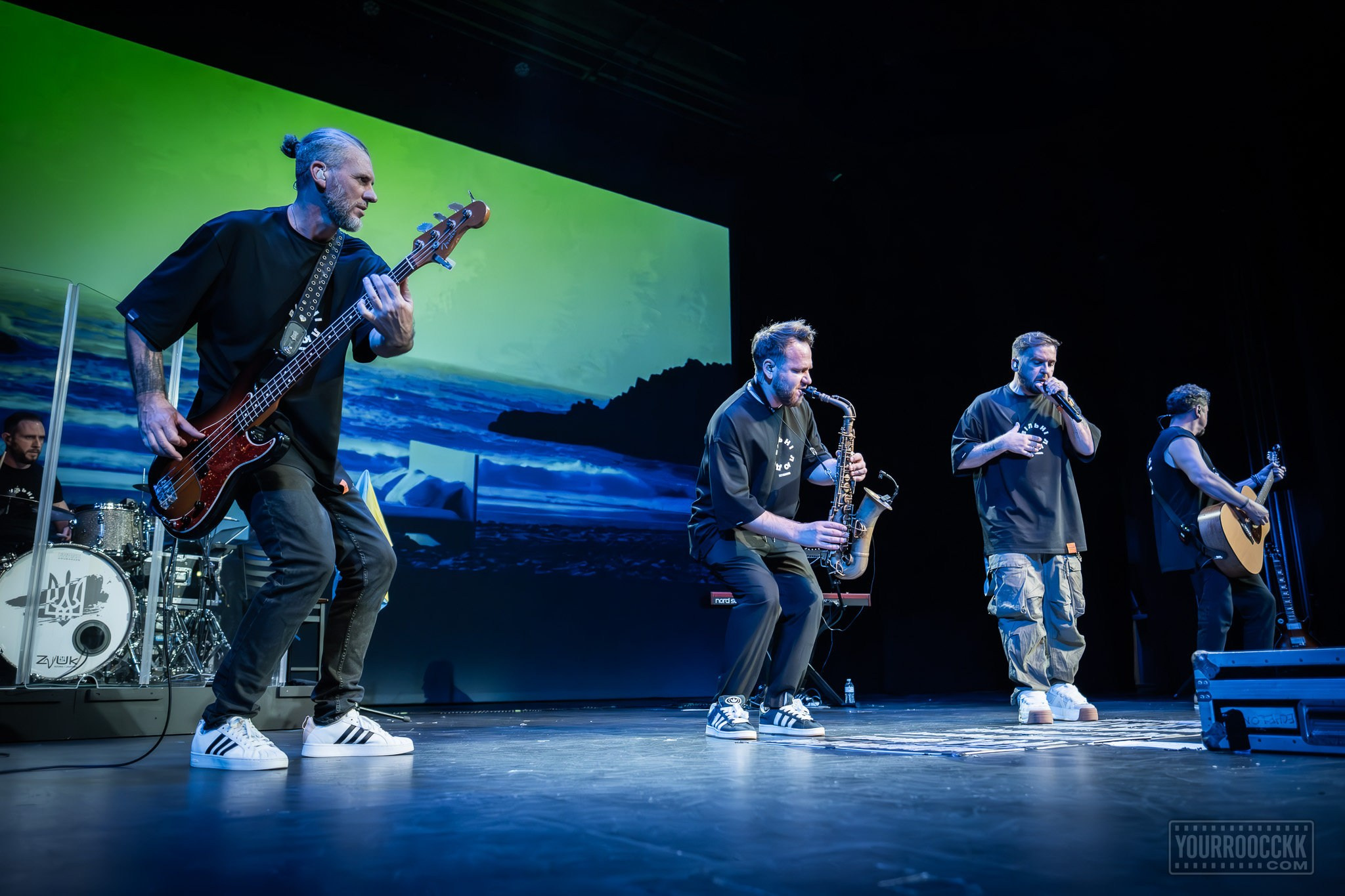 BEZ OBMEZHEN | SACRAMENTO. Reportage concert portrait photography in the San Francisco Bay Area