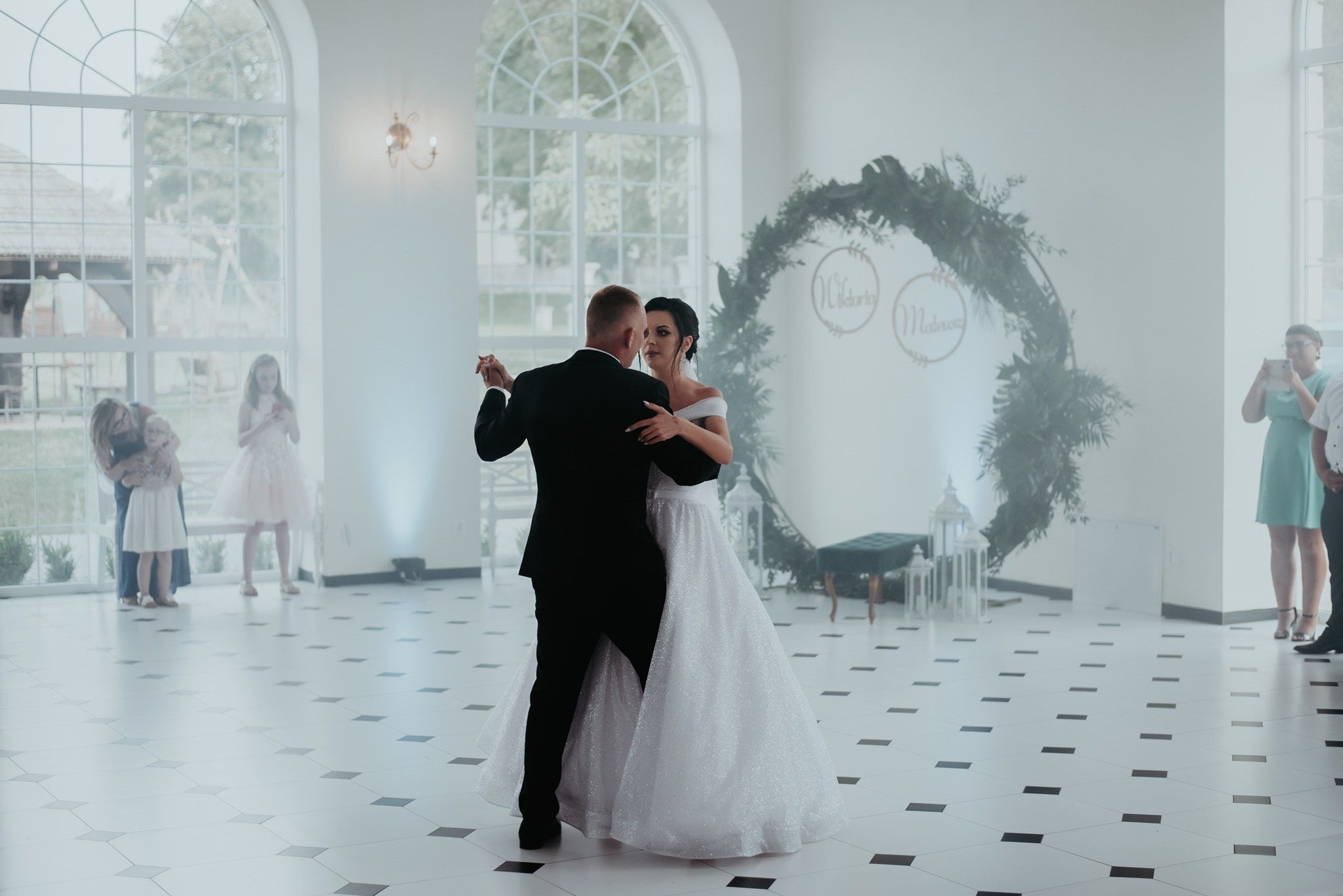 Wiktoria i Mateusz | mój pierwszy reportaż. Dominika Strachacka Fotografia | Fotograf ślubny i rodzinny Opole Lubelskie Lublin