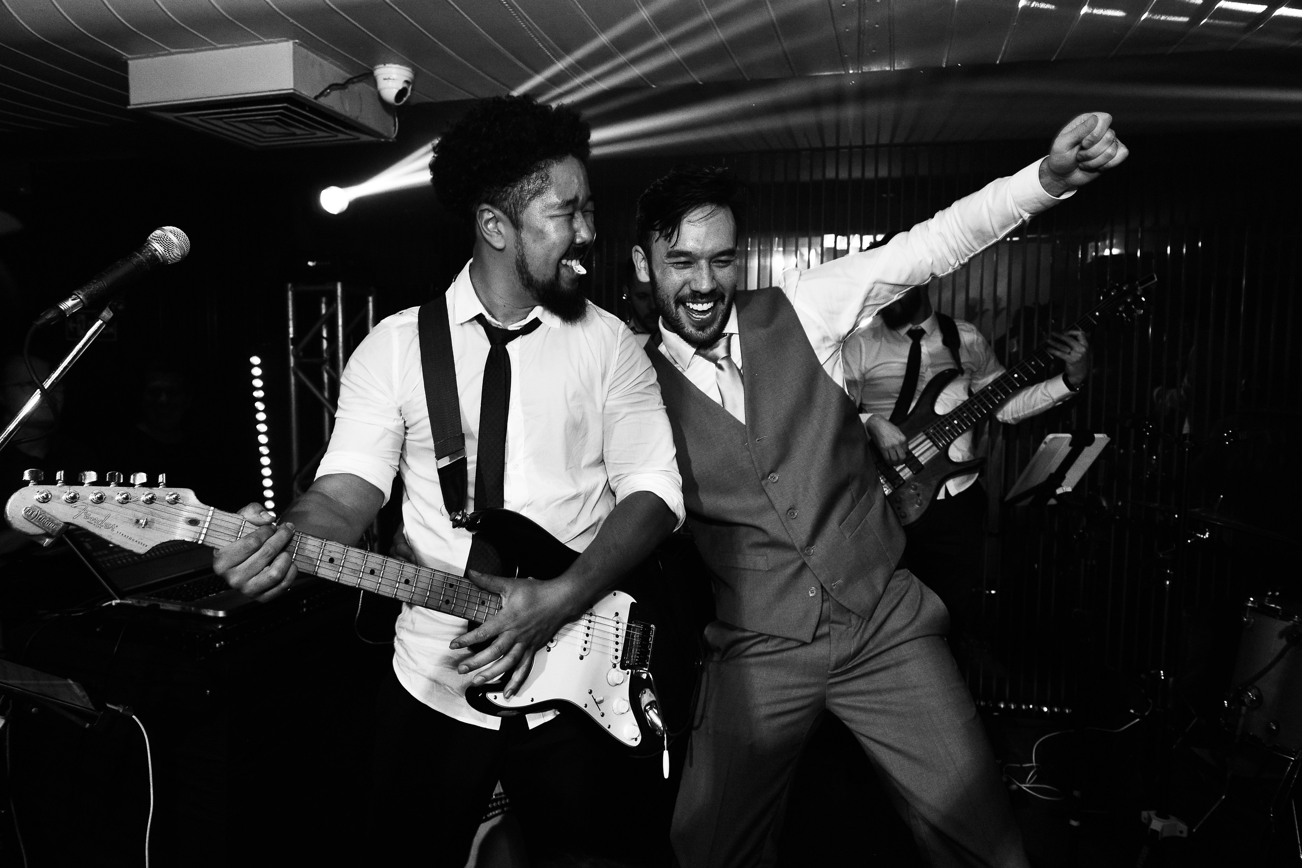 Luis & Leila — Buffet Bistrô, Vila Olimpia. Produtora Bride