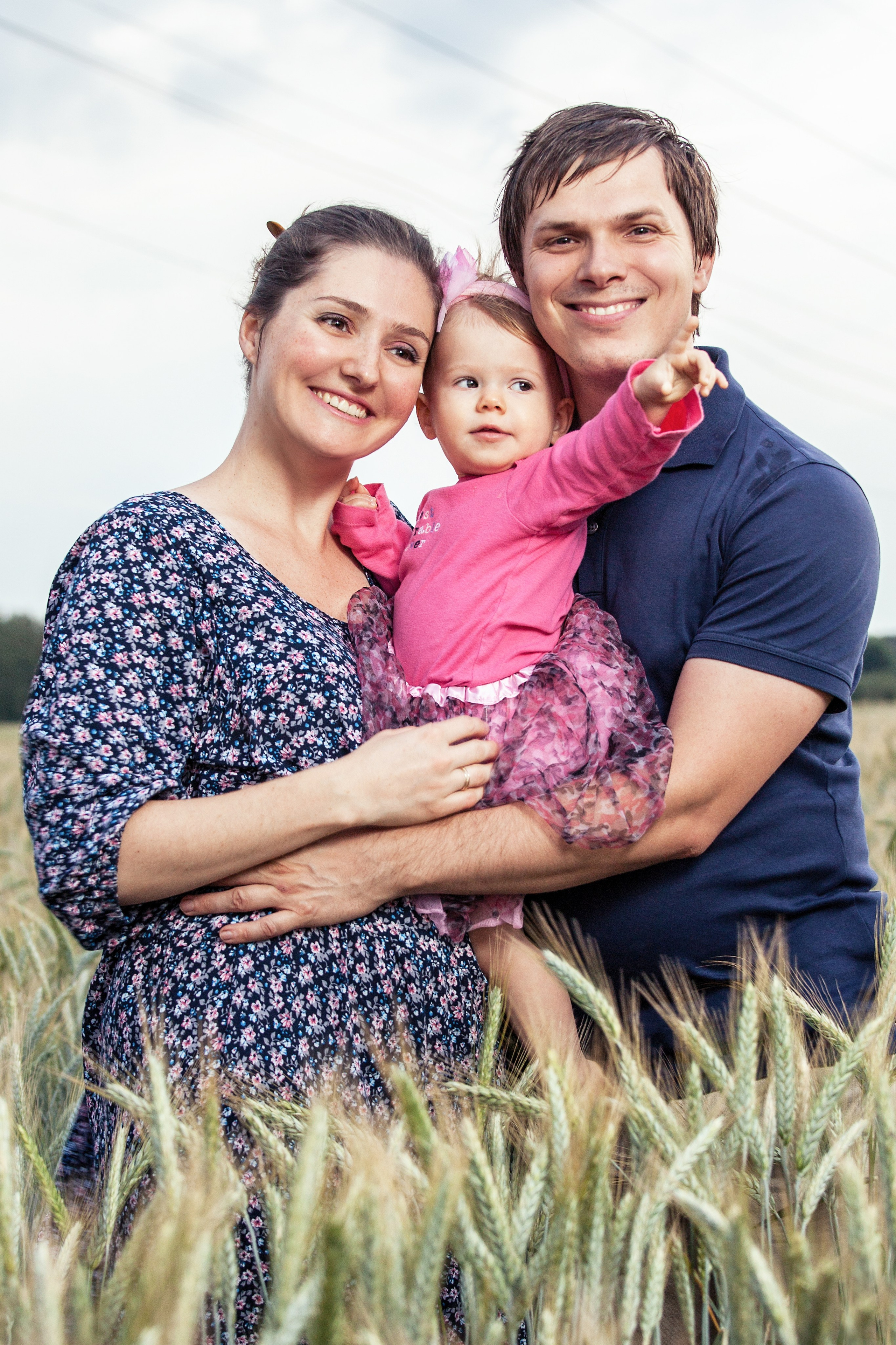 Family and Wedding. Photographer Anya Goldenberg. Works in Reading and surrounding areas