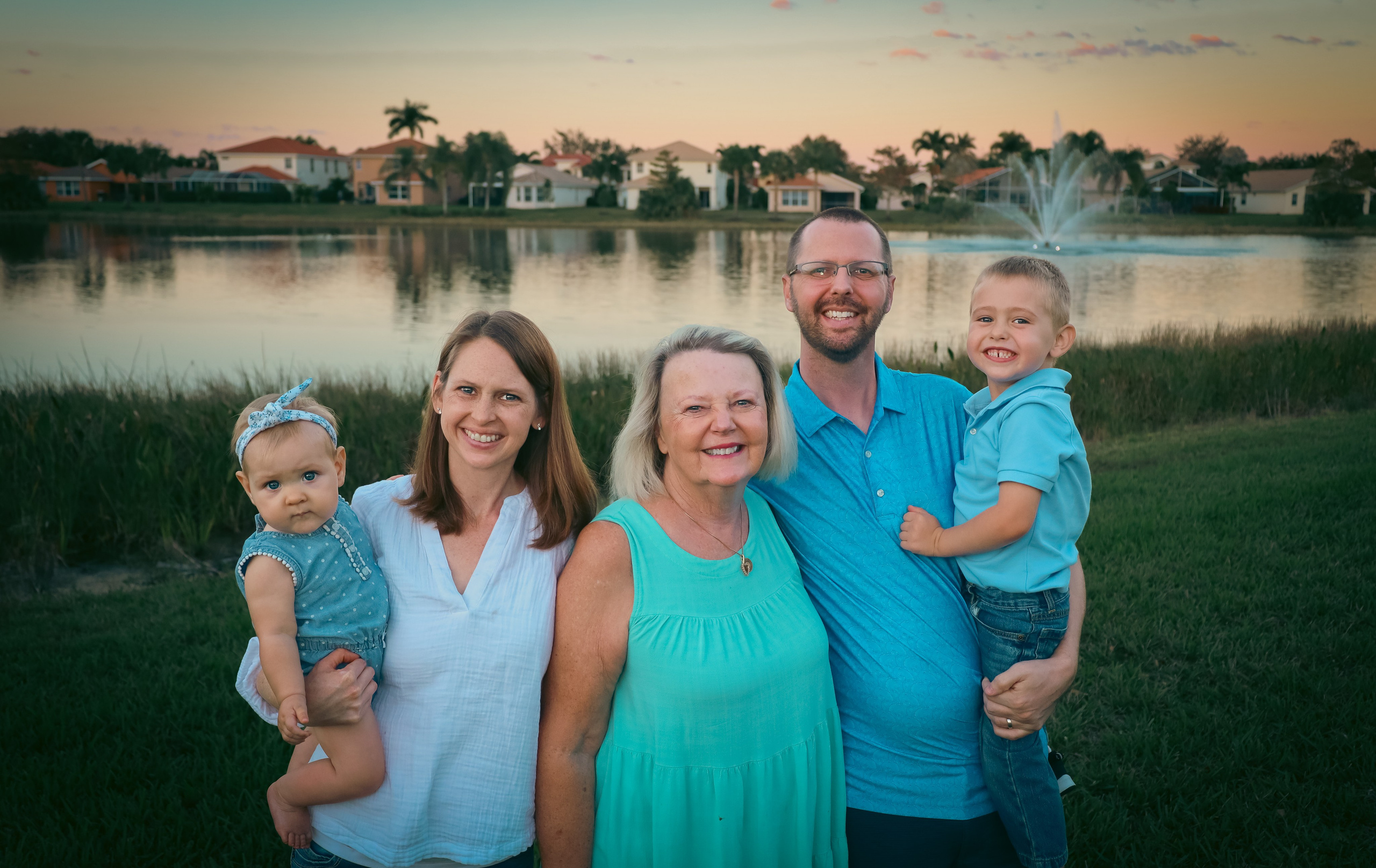 Family Photo Sample D. Out and About 239