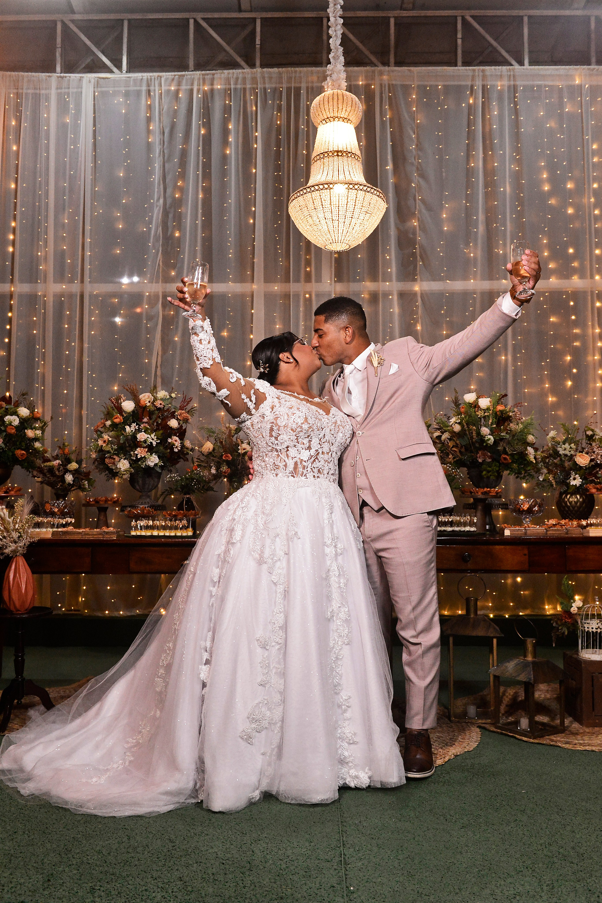 Larissa & José Carlos — Espaço Verde Nobre, Caucaia do Alto. Produtora Bride