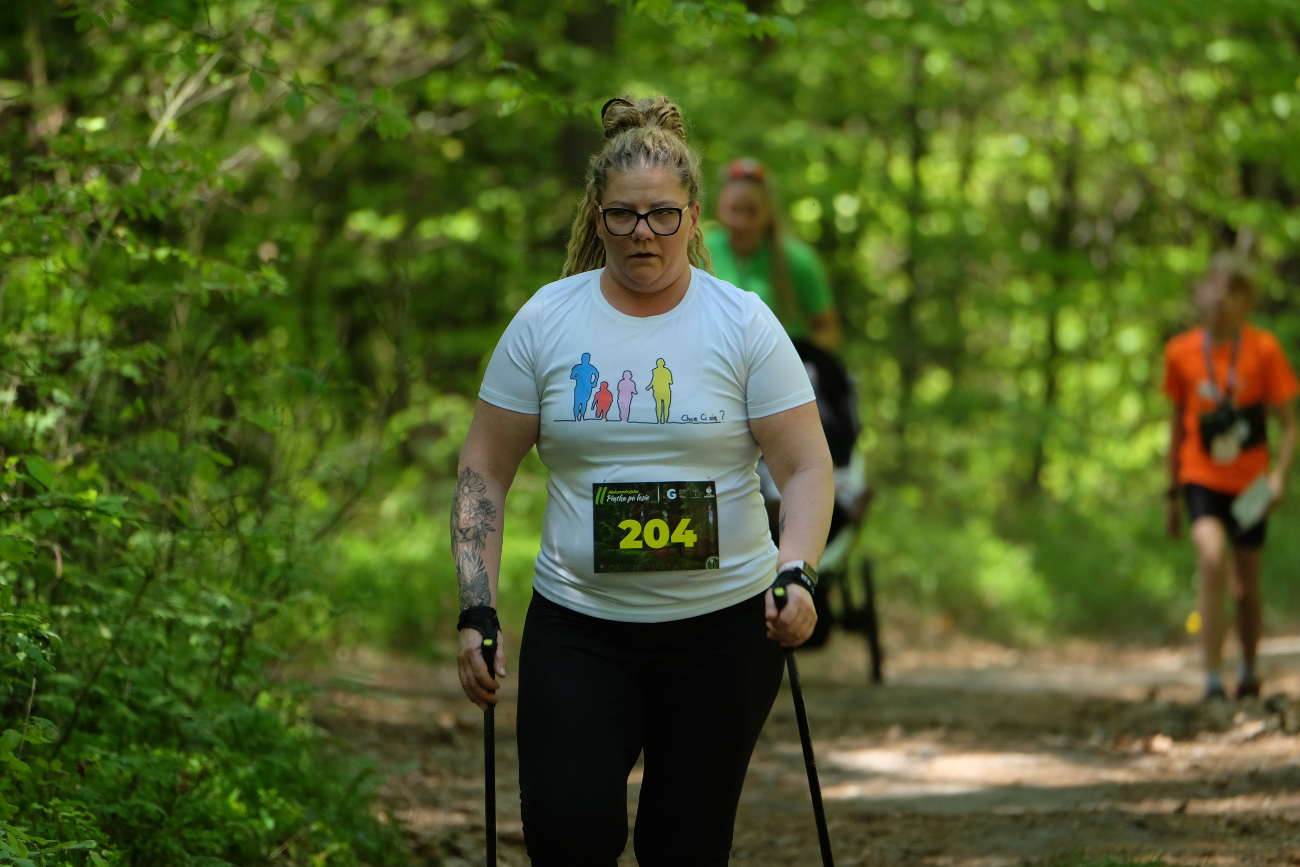 Aleksandryjska Piątka po lesie. Main