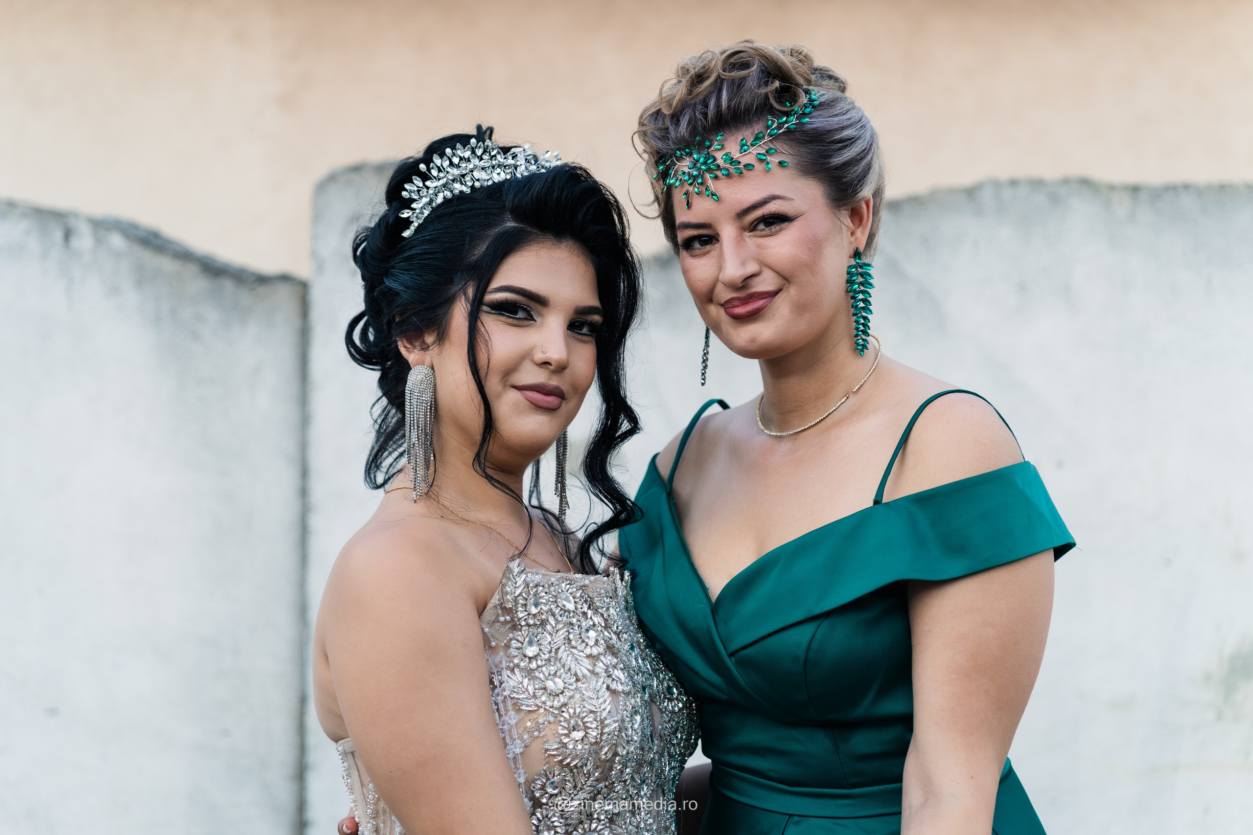 ASIA and ERDAL — Henna Day. Z I N E M A