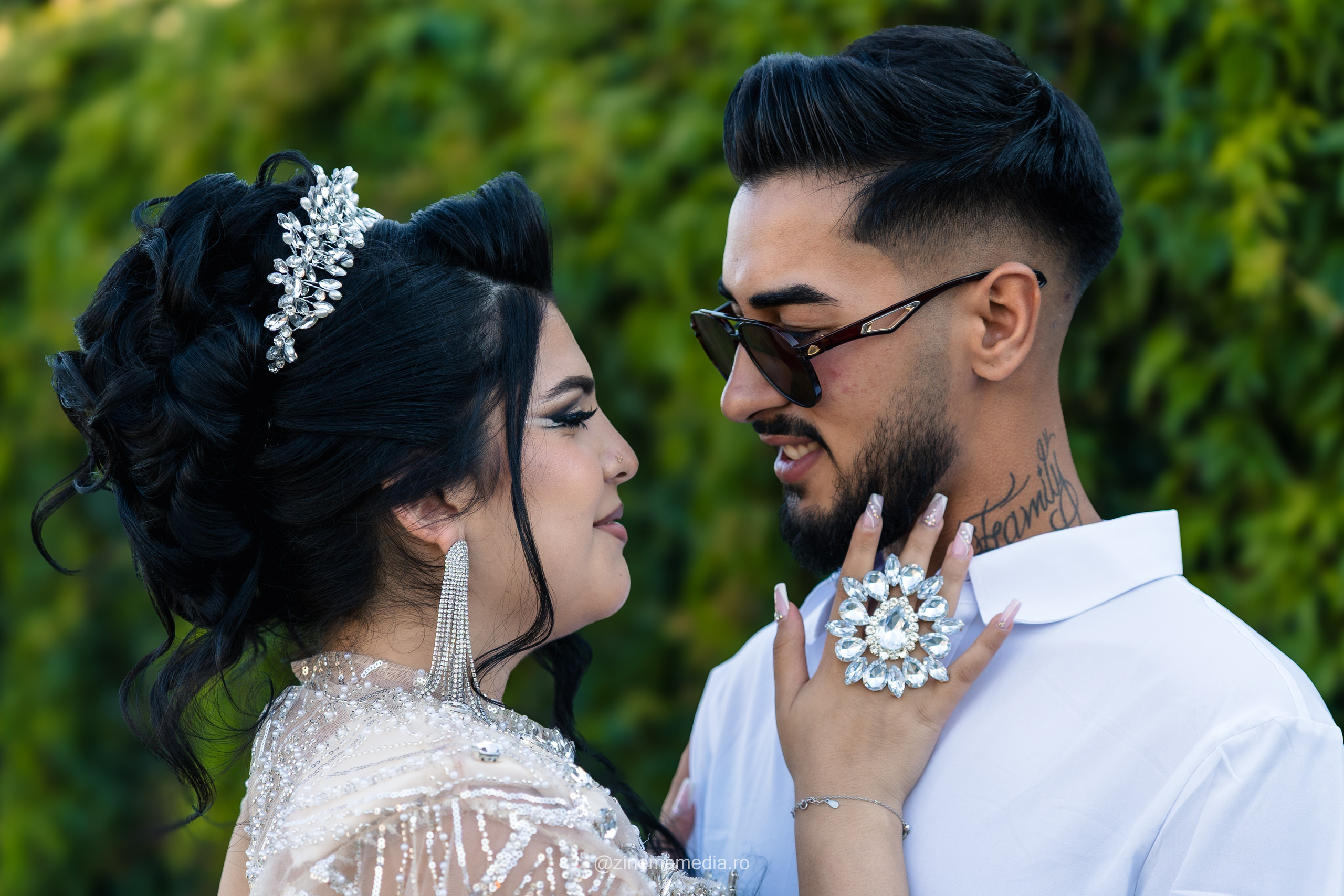 ASIA and ERDAL — Henna Day. Z I N E M A