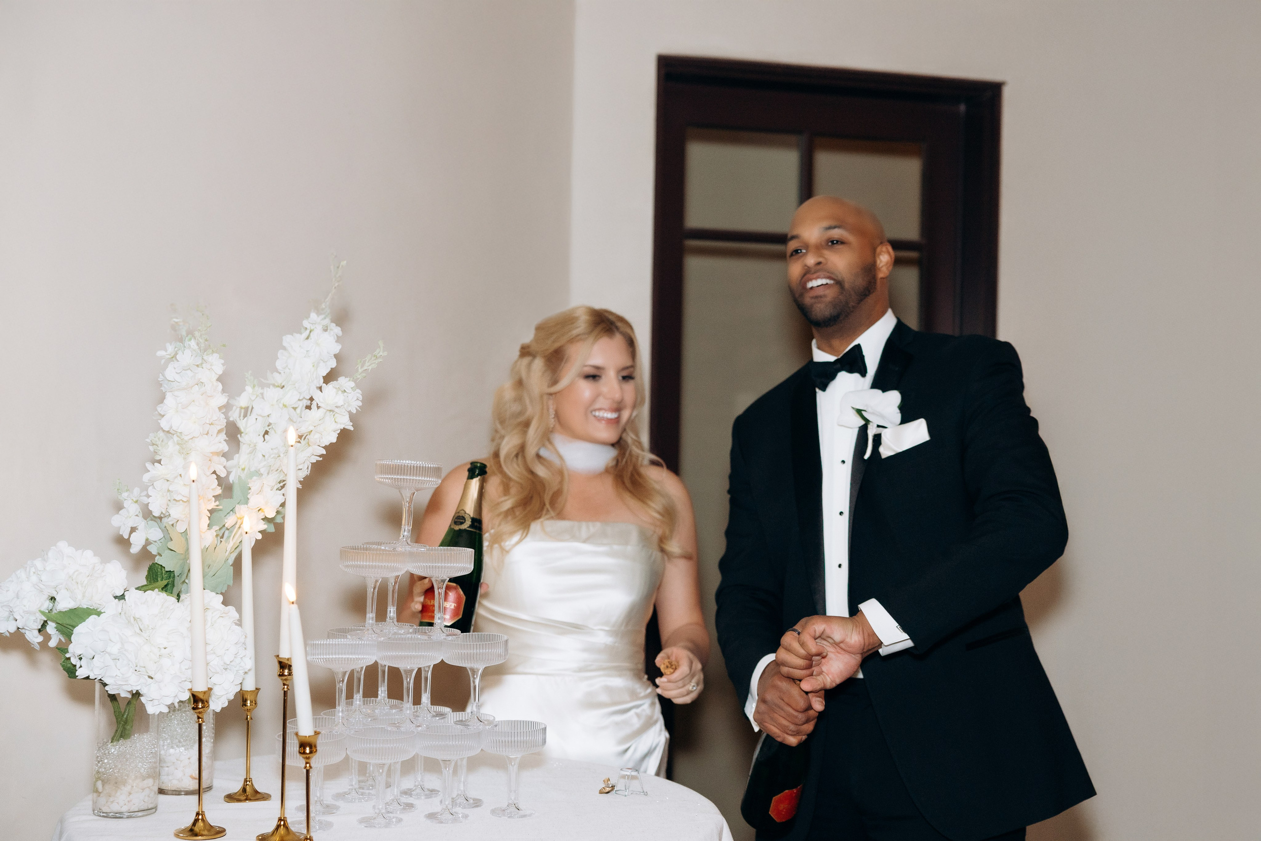 Drew and Haley. Wedding and family photographer San Diego